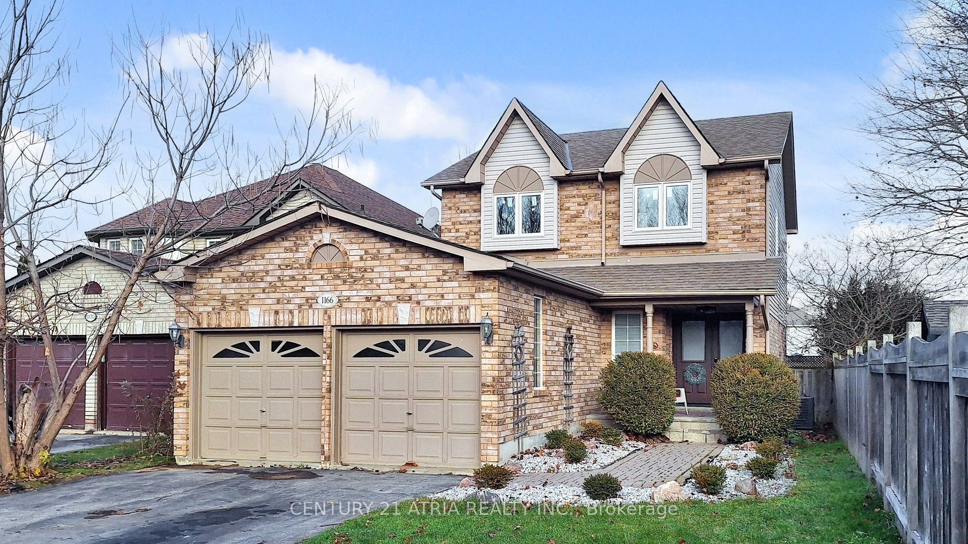 1166 Oriole Crescent, Innisfil, ON L9S 2A9 photo 2