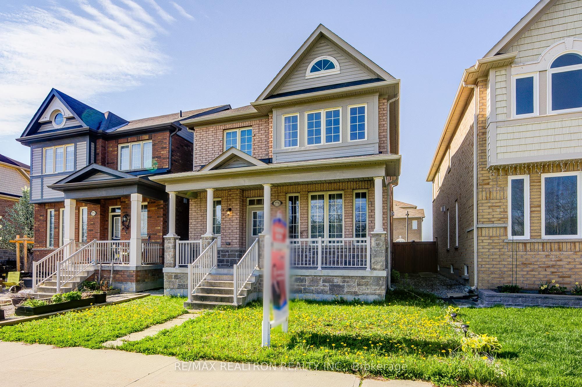 2776 Donald Cousens Parkway, Markham, ON L6B 1J5 photo 3