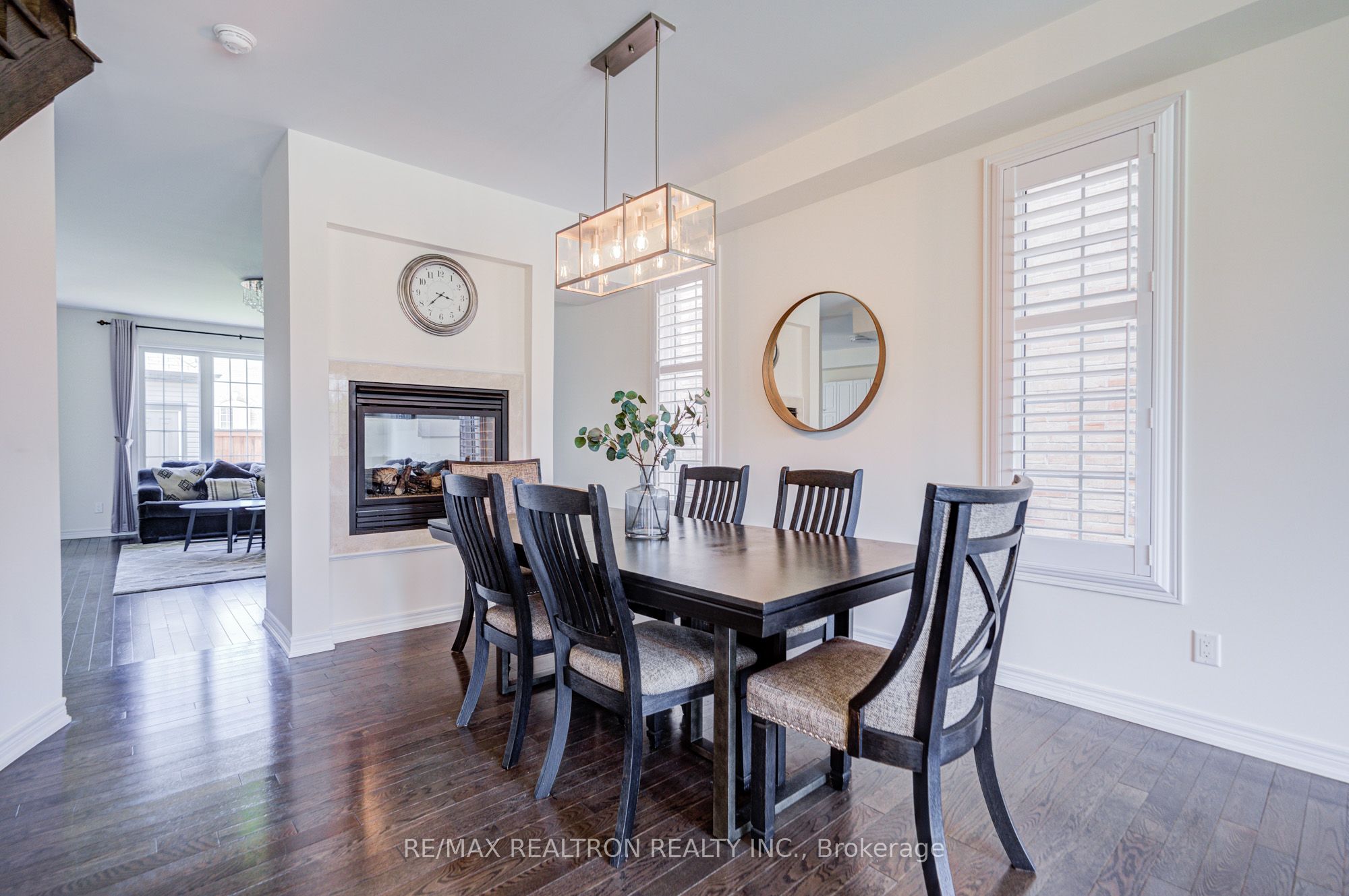 2776 Donald Cousens Parkway, Markham, ON L6B 1J5 photo 4