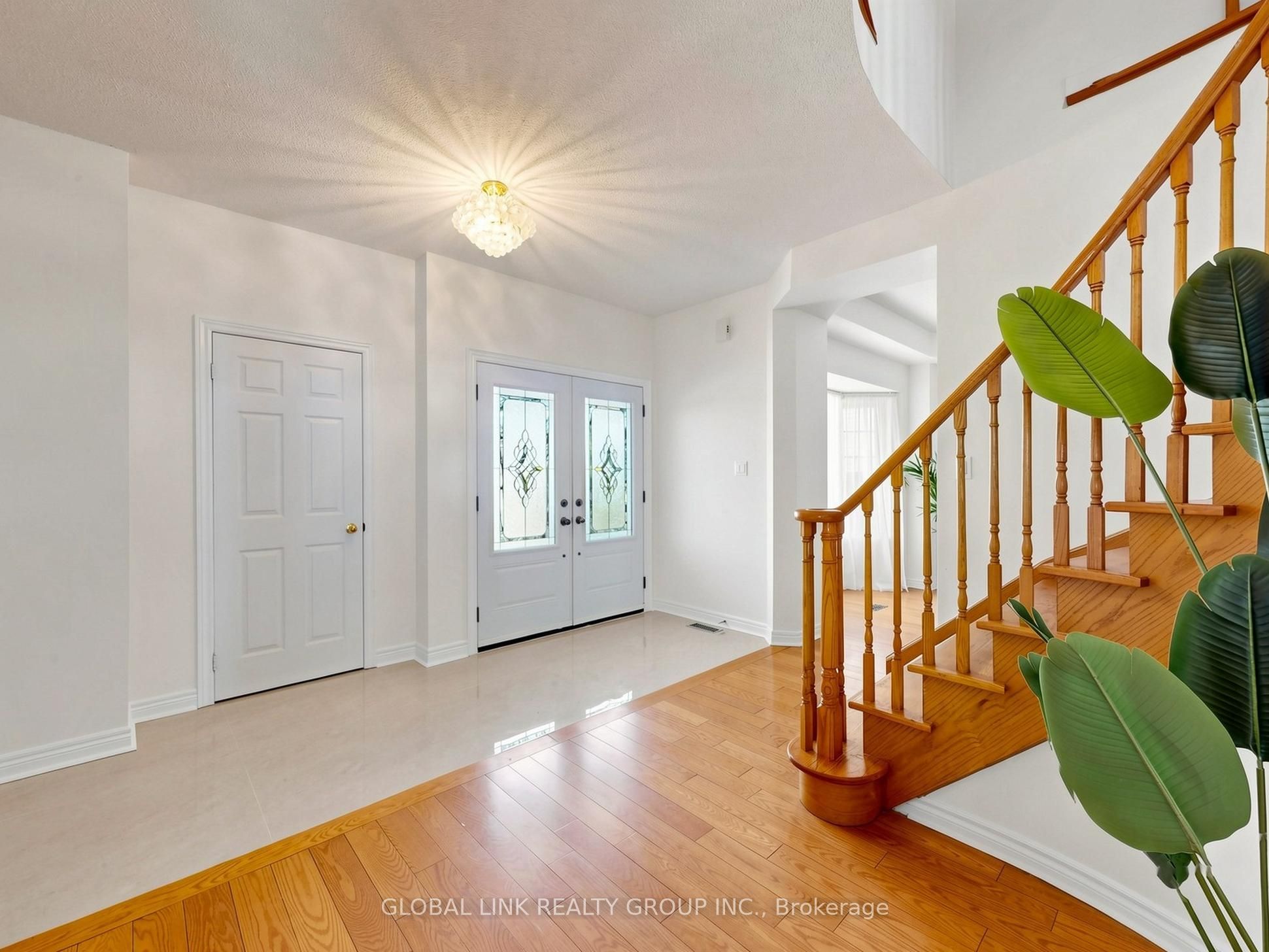 53 Jacob Way, Whitchurch-Stouffville, ON L4A 1K8 photo 3