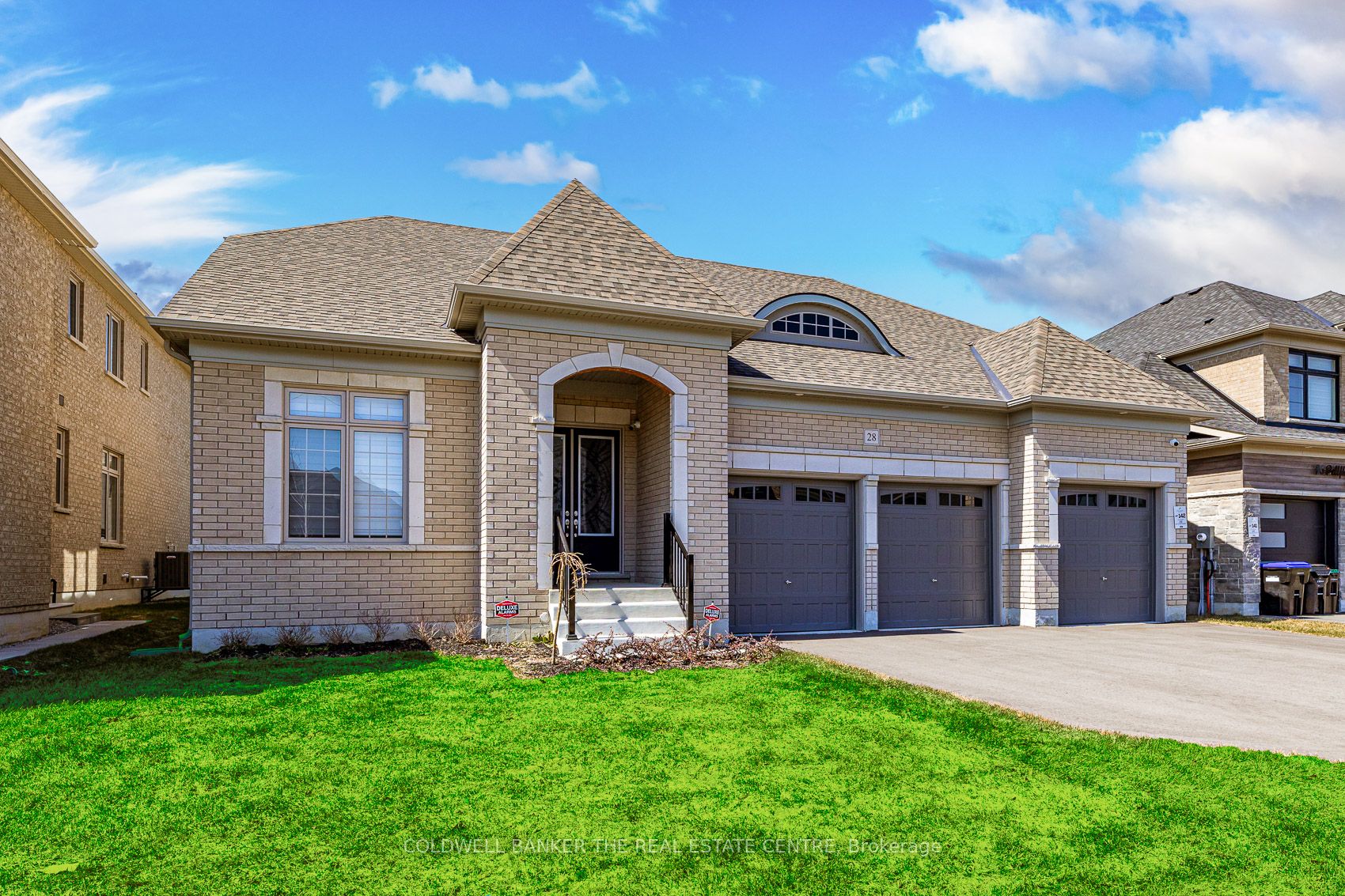 28 Bellflower Crescent, Adjala-Tosorontio, ON L0G 1W0 photo 2
