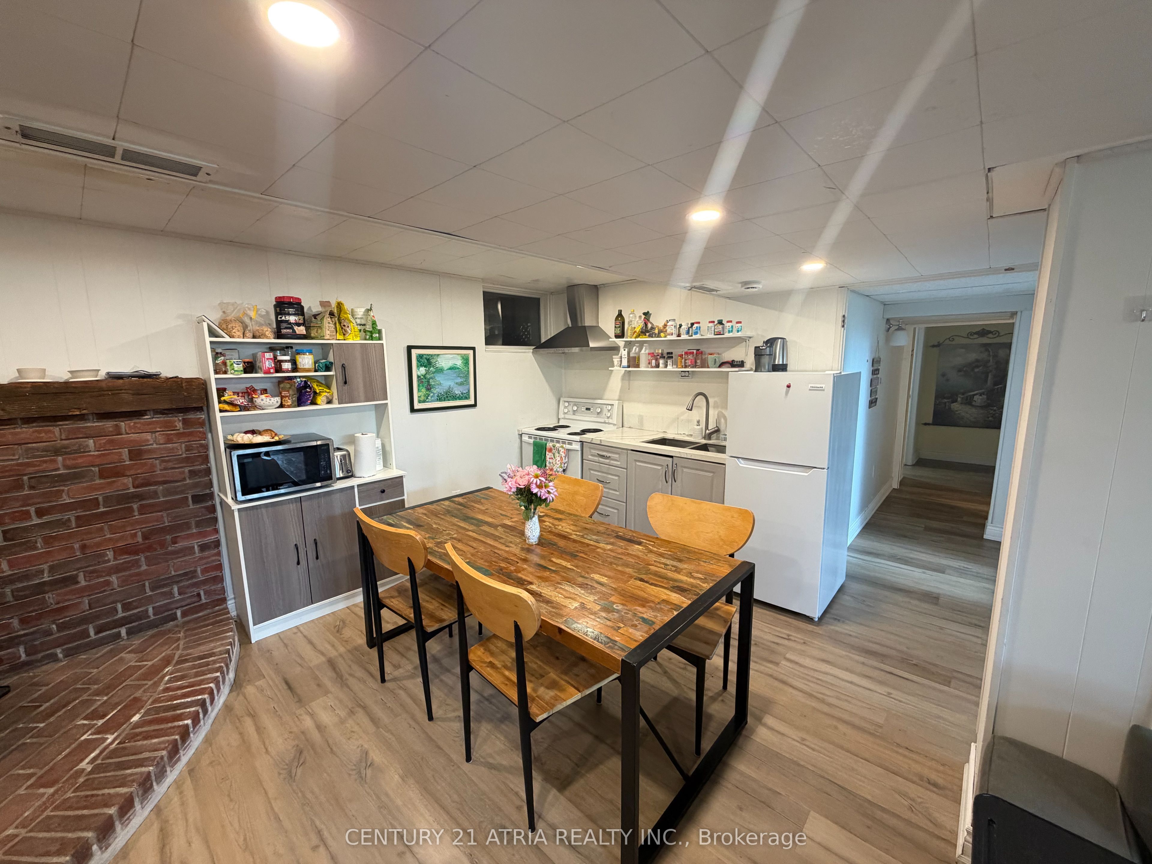 10 Iber Court, Aurora, ON L4G 1V5 photo 4