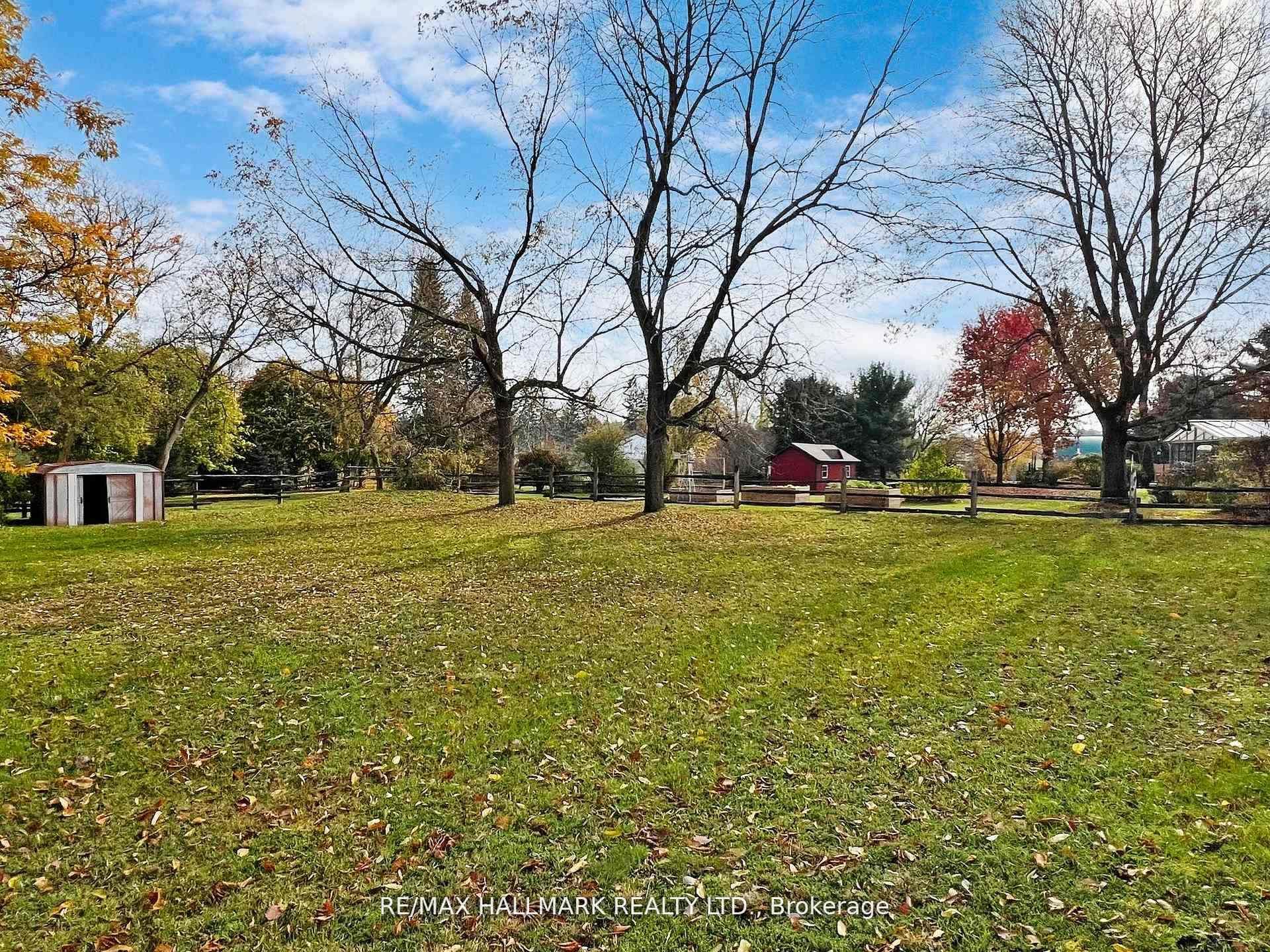 5193 Aurora Road, Whitchurch-Stouffville, ON L4A 7X4 photo 2