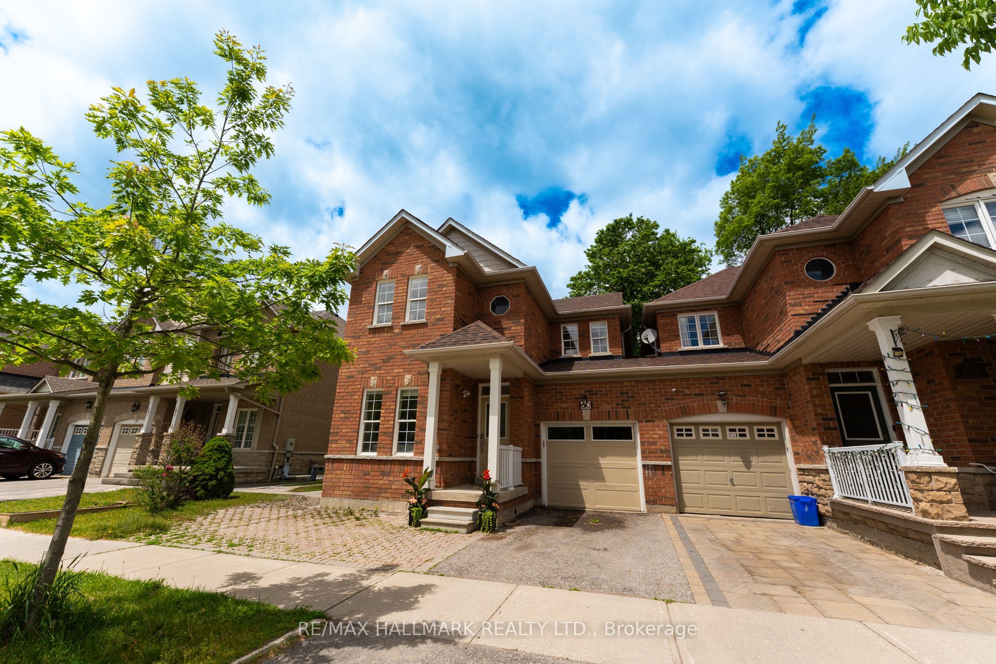 60 Dovetail Drive, Richmond Hill, ON L4E 5A9