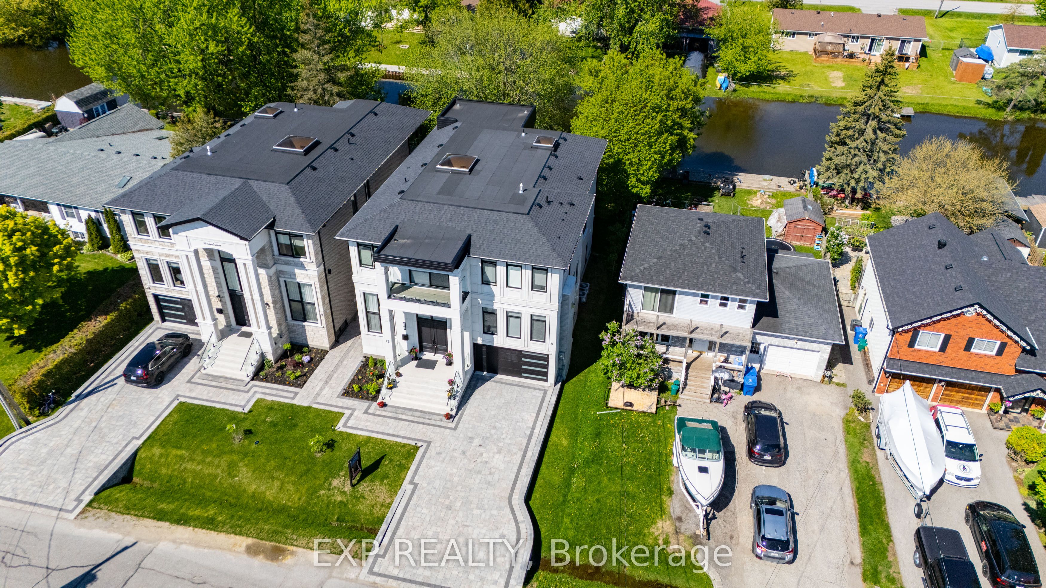 12 Canal Street, Georgina, ON L4P 1K5 photo 3