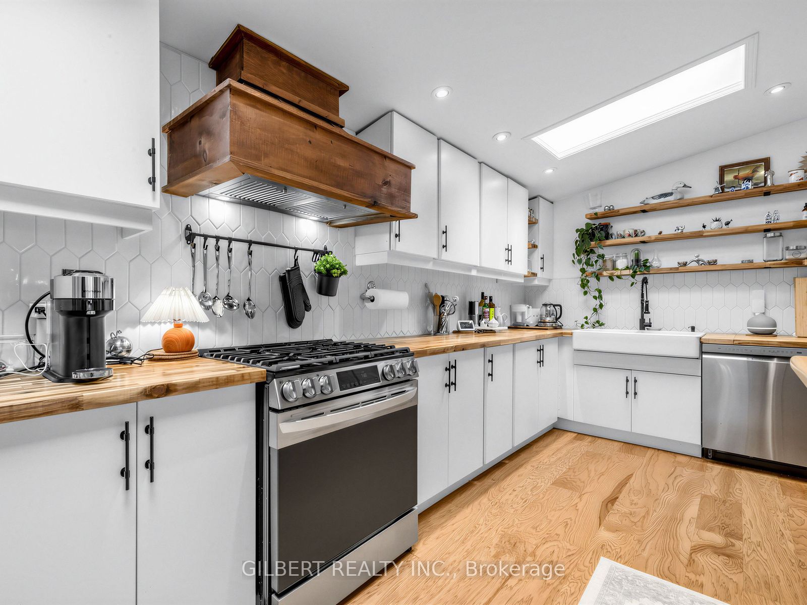 313 winnifred Drive, Georgina, ON L4P 3B4 photo 5
