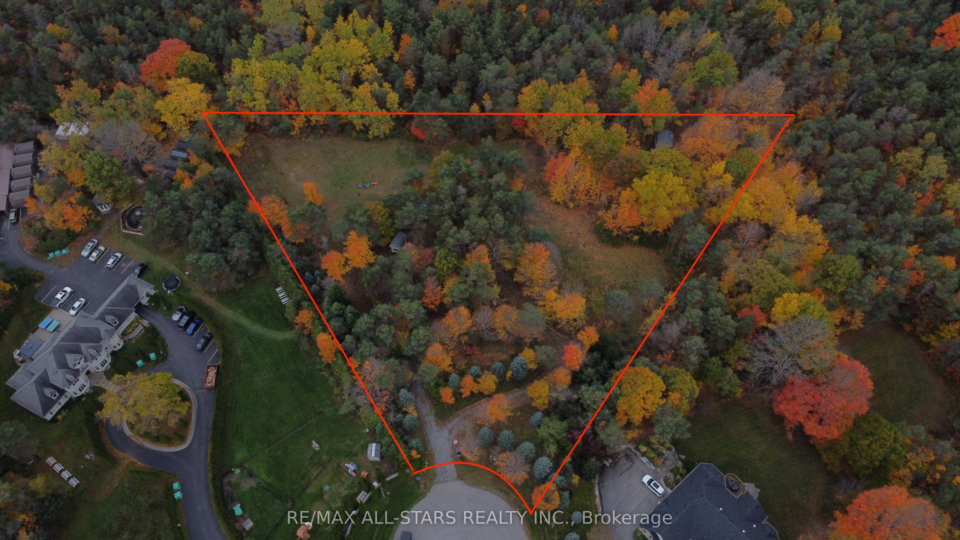 26 Cranborne Chase, Whitchurch-Stouffville, ON L4A 0C6 photo 2