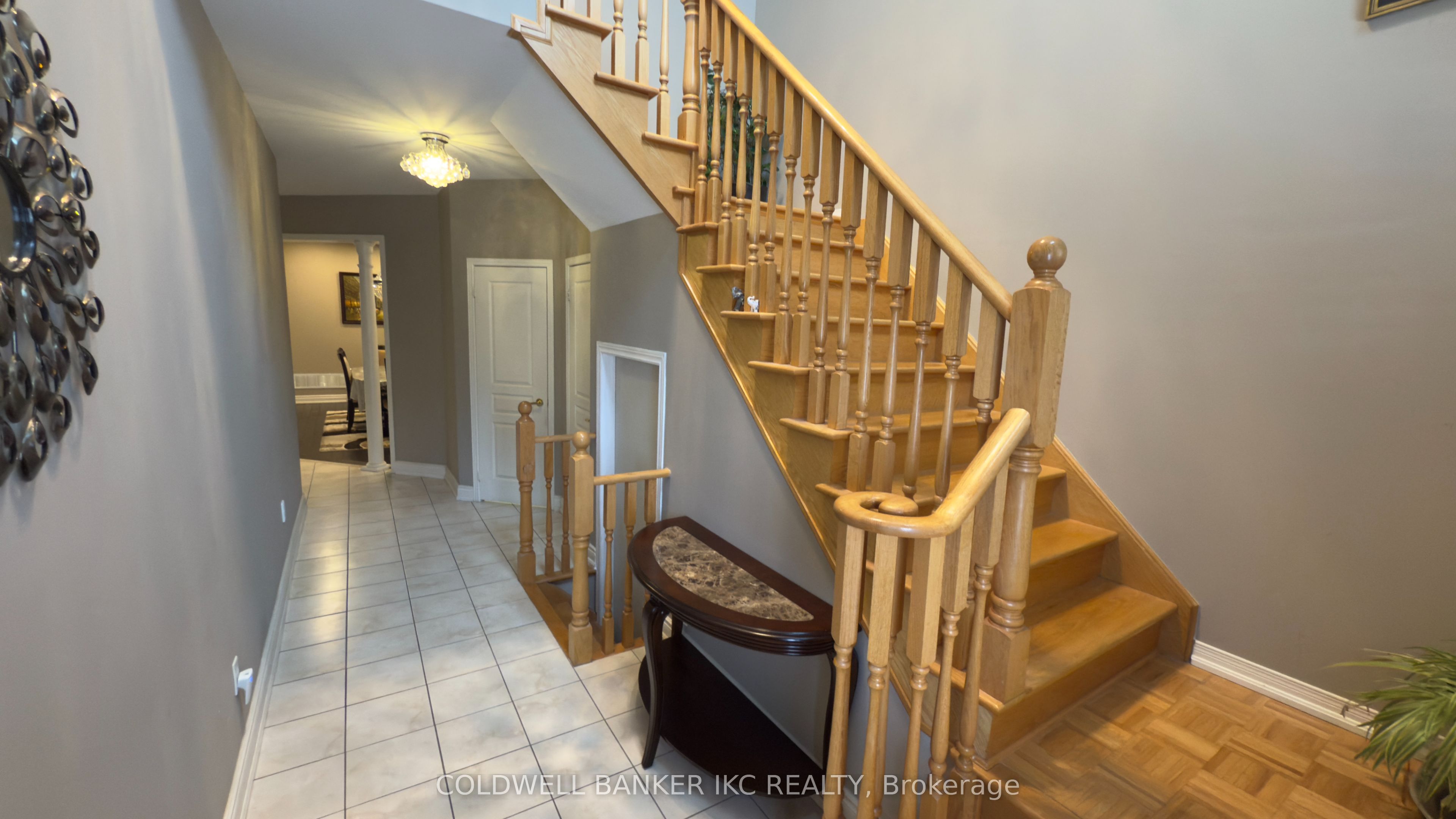 181 Jonas Mill Way, Whitchurch-Stouffville, ON L4A 0X3 photo 2