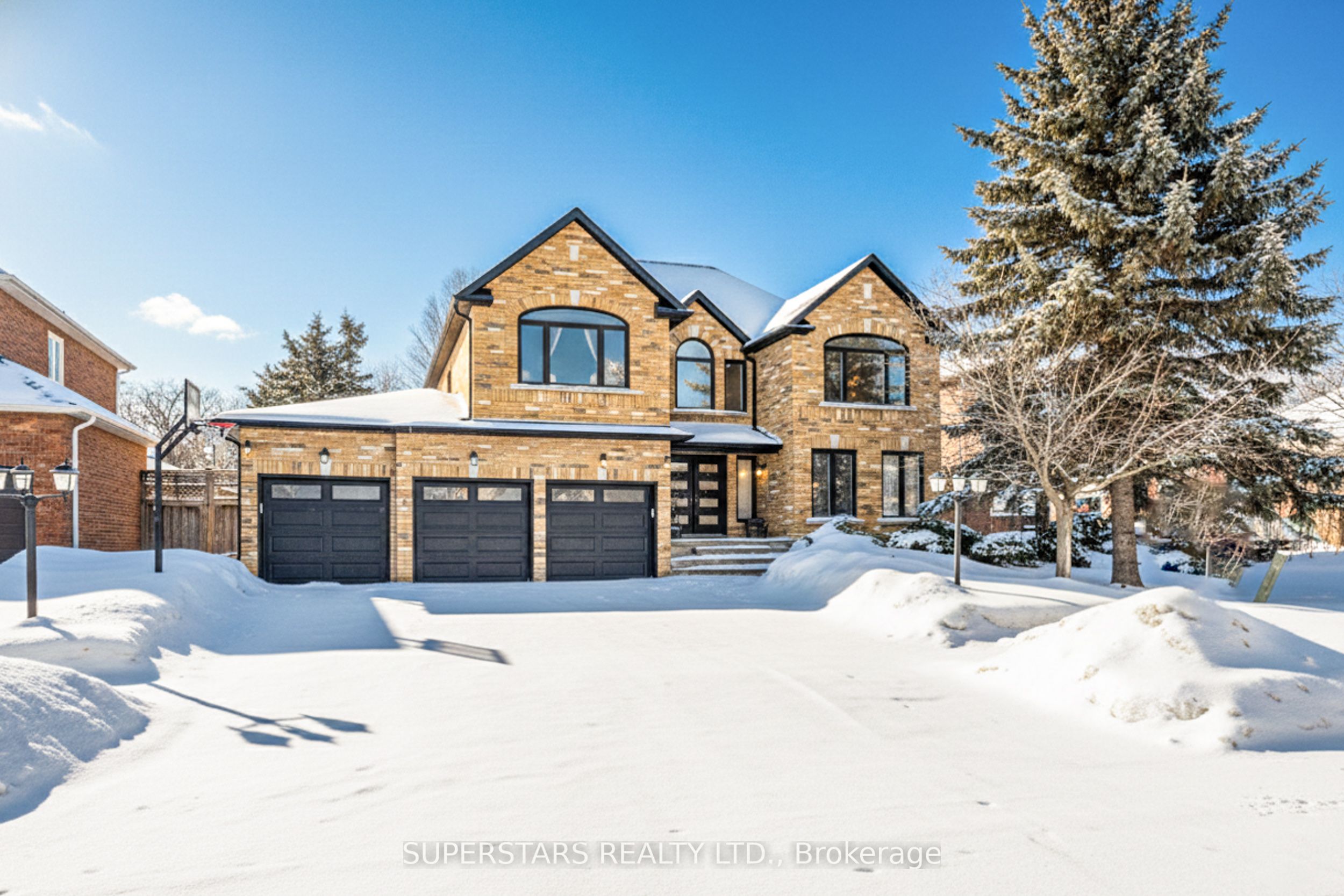 56 Cynthia Crescent, Richmond Hill, ON L4E 2P9 photo 5