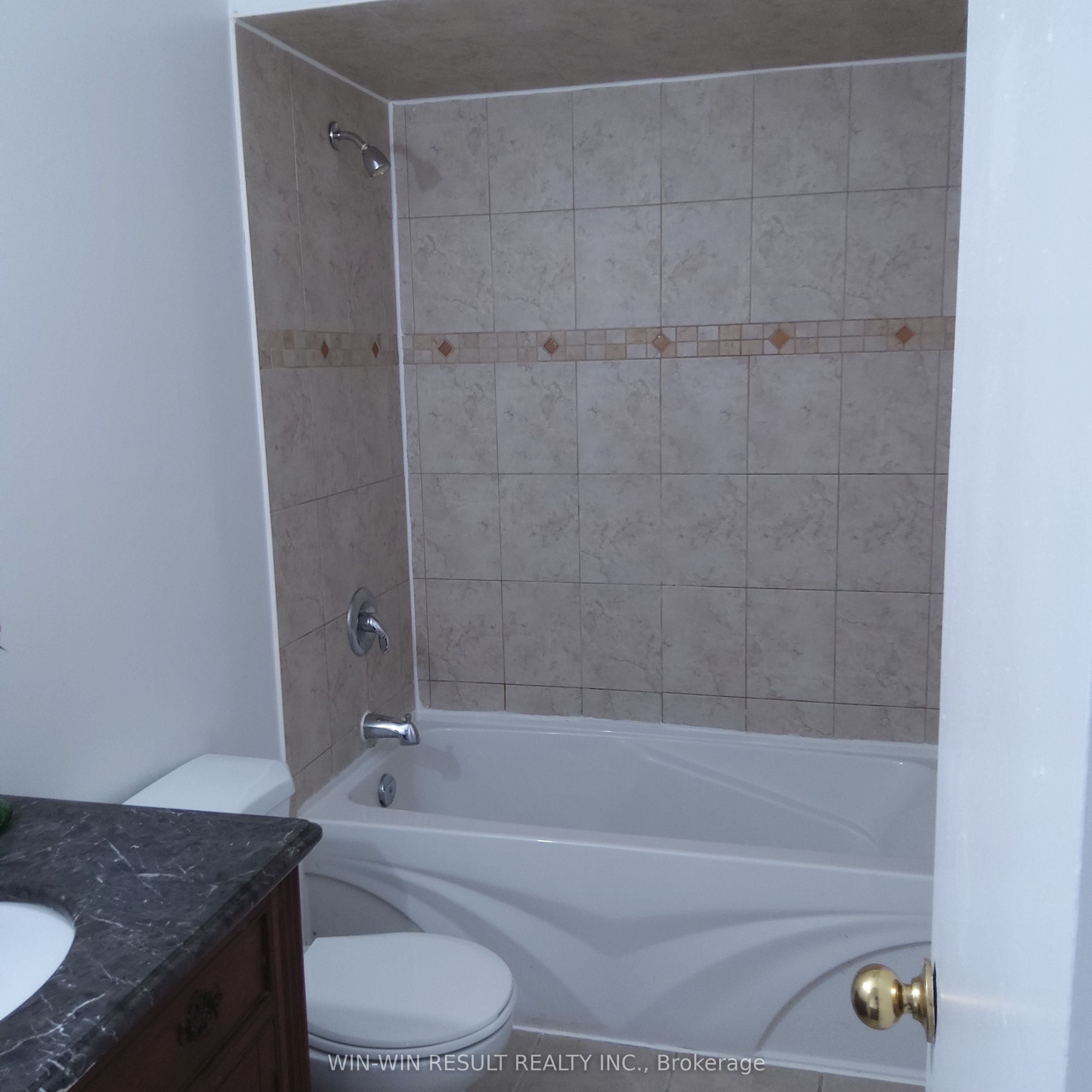 243 Cedarholme Avenue, Georgina, ON L4P 2W5 photo 5