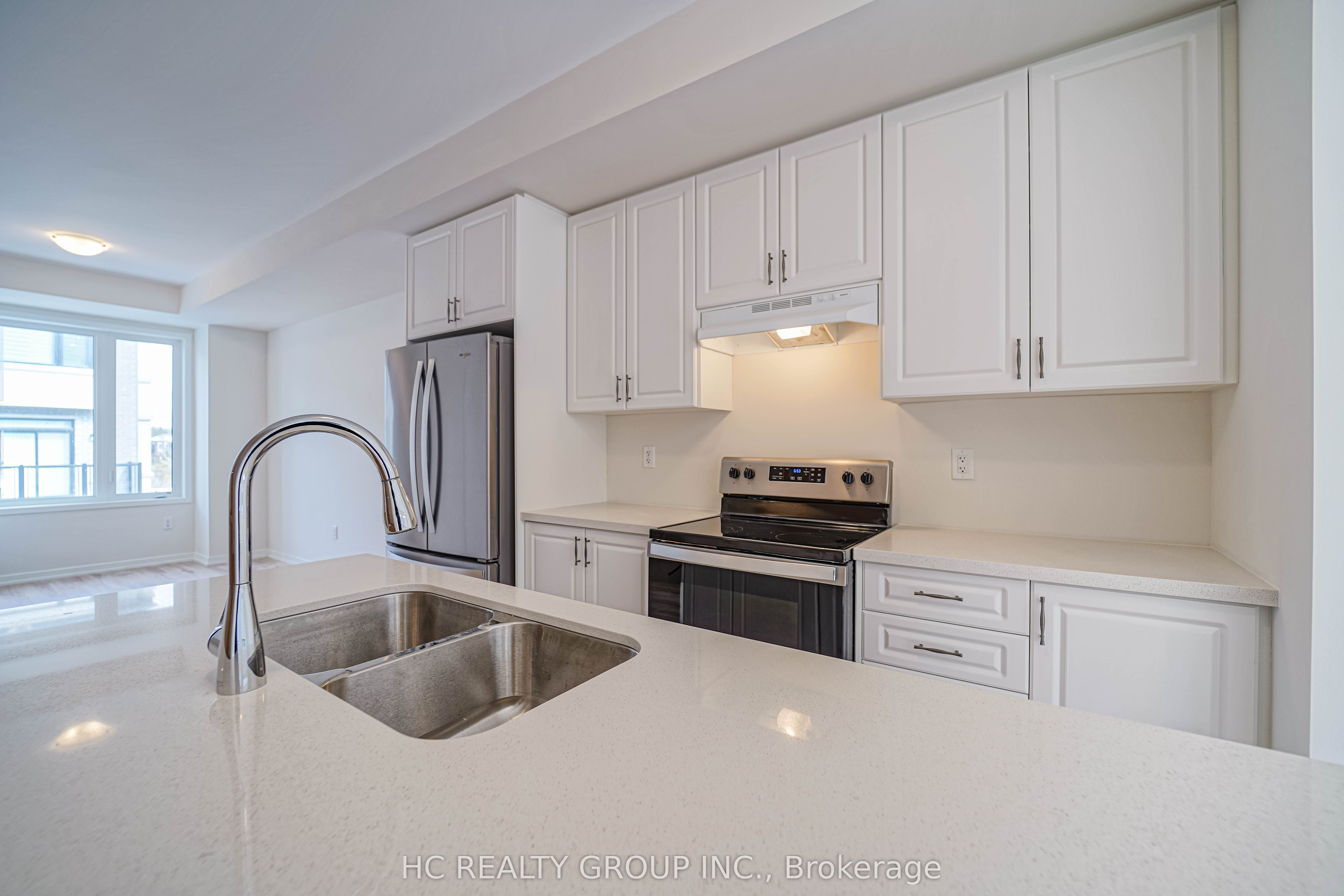 5 Aberfoyle Street, Vaughan, ON L6A 5C5 photo 5