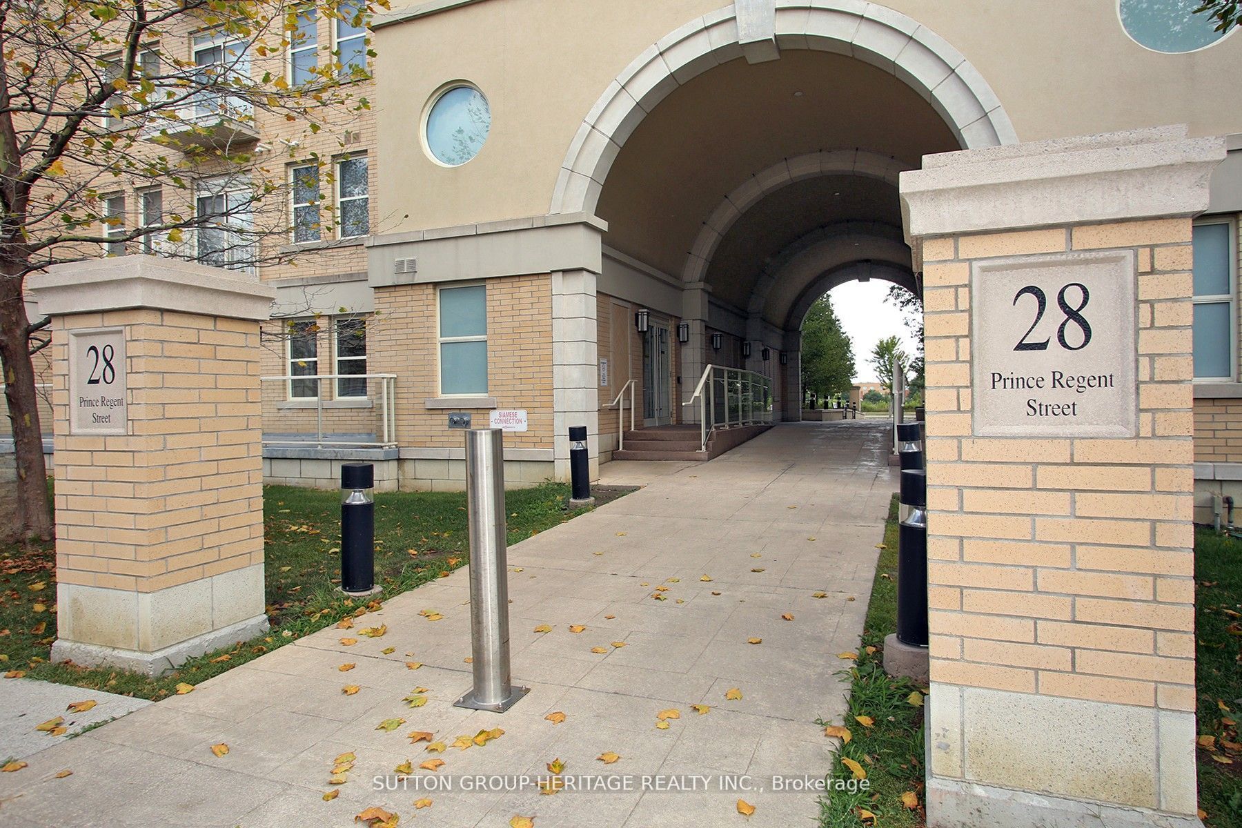 28 Prince Regent Street 123, Markham, ON L6C 0V5 photo 4