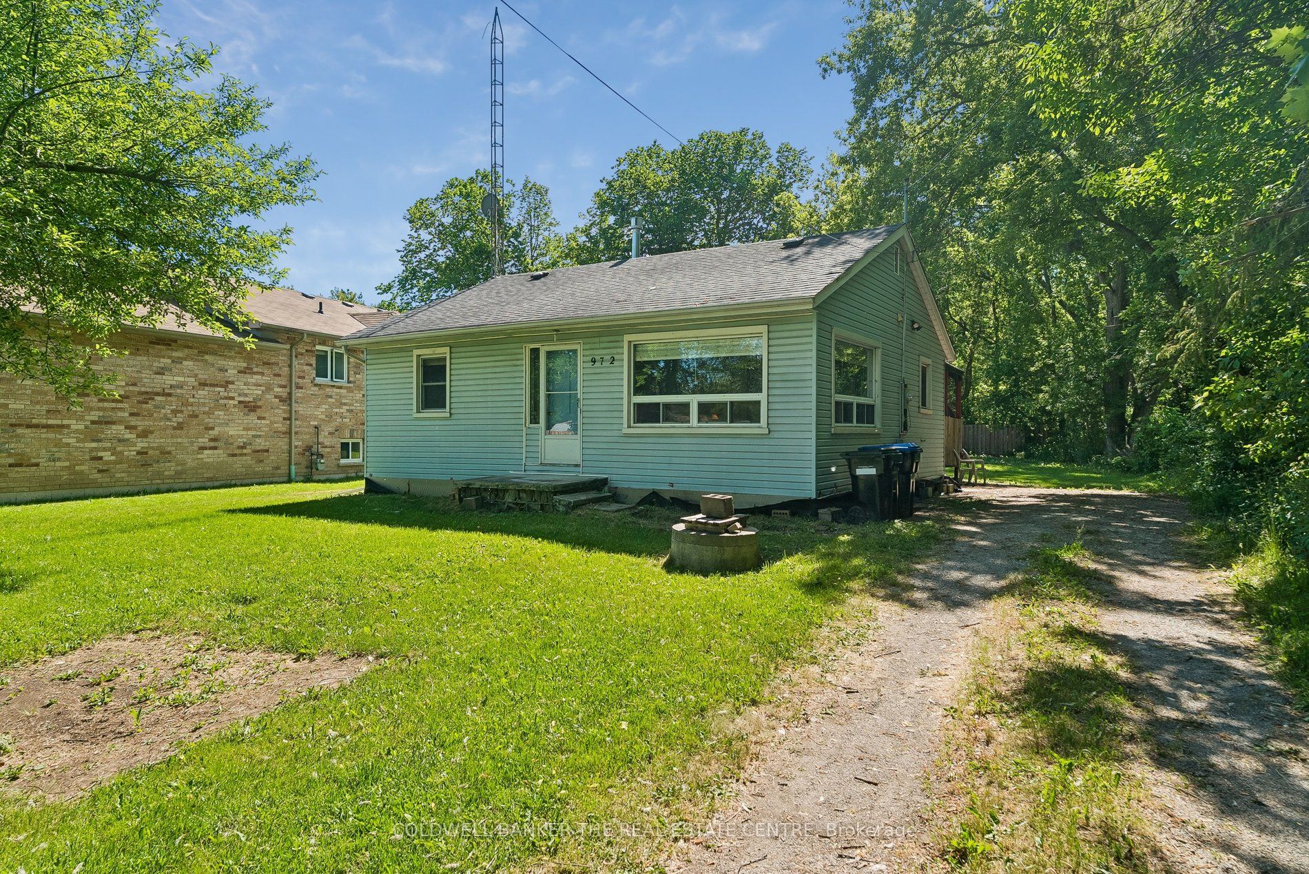 972 Gilmore Avenue, Innisfil, ON L0L 1W0 photo 2
