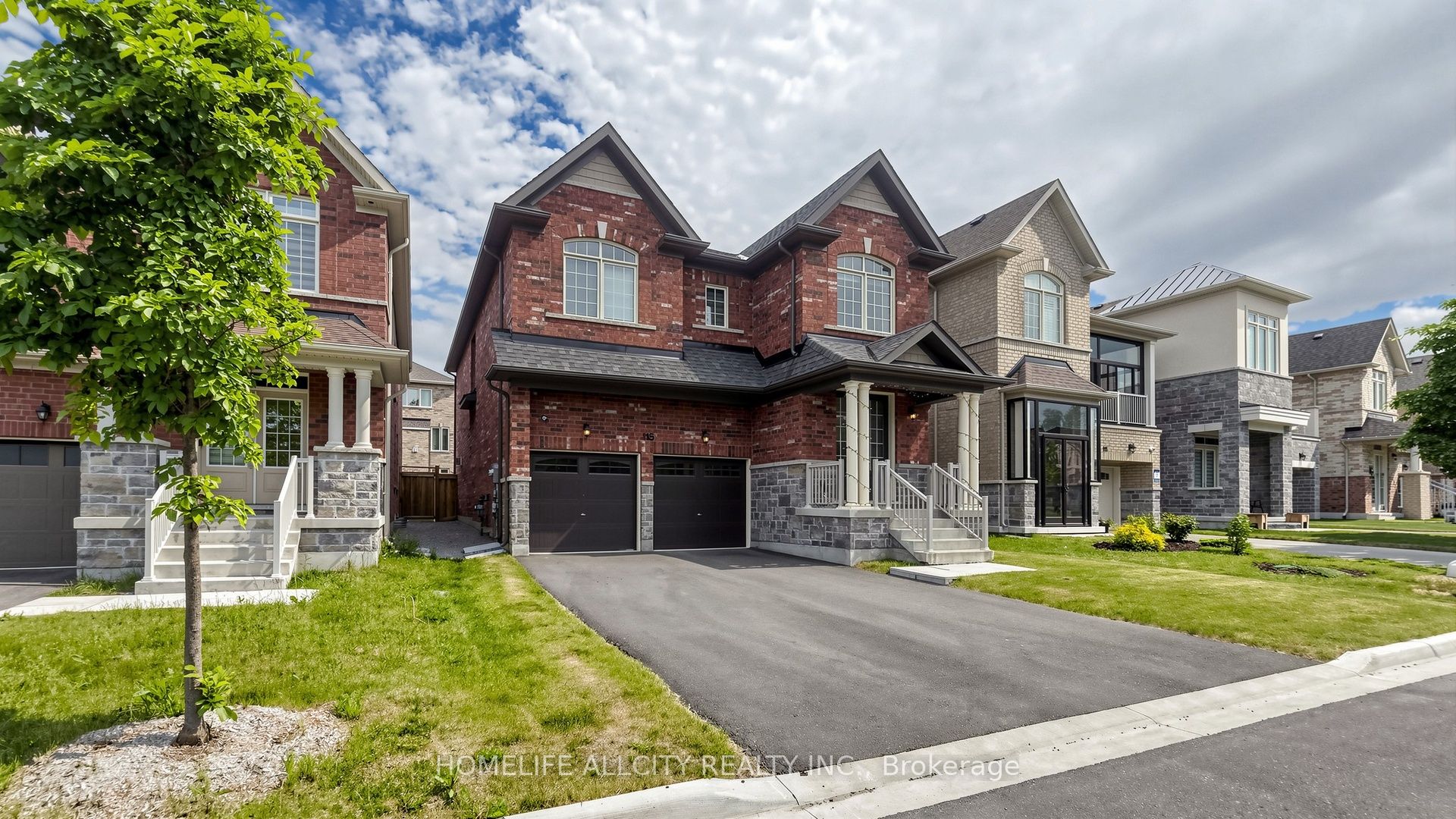115 Carriage Shop Bend, East Gwillimbury, ON L9N 0Y2 photo 2