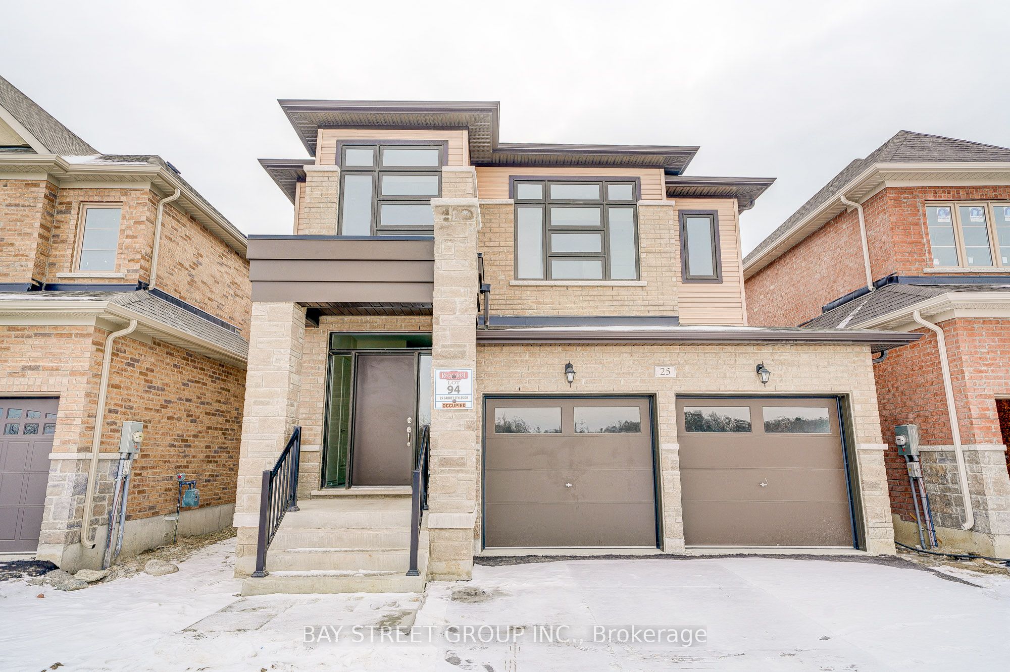 25 Garrett Styles Drive, Georgina, ON L4P 0J1 photo 4