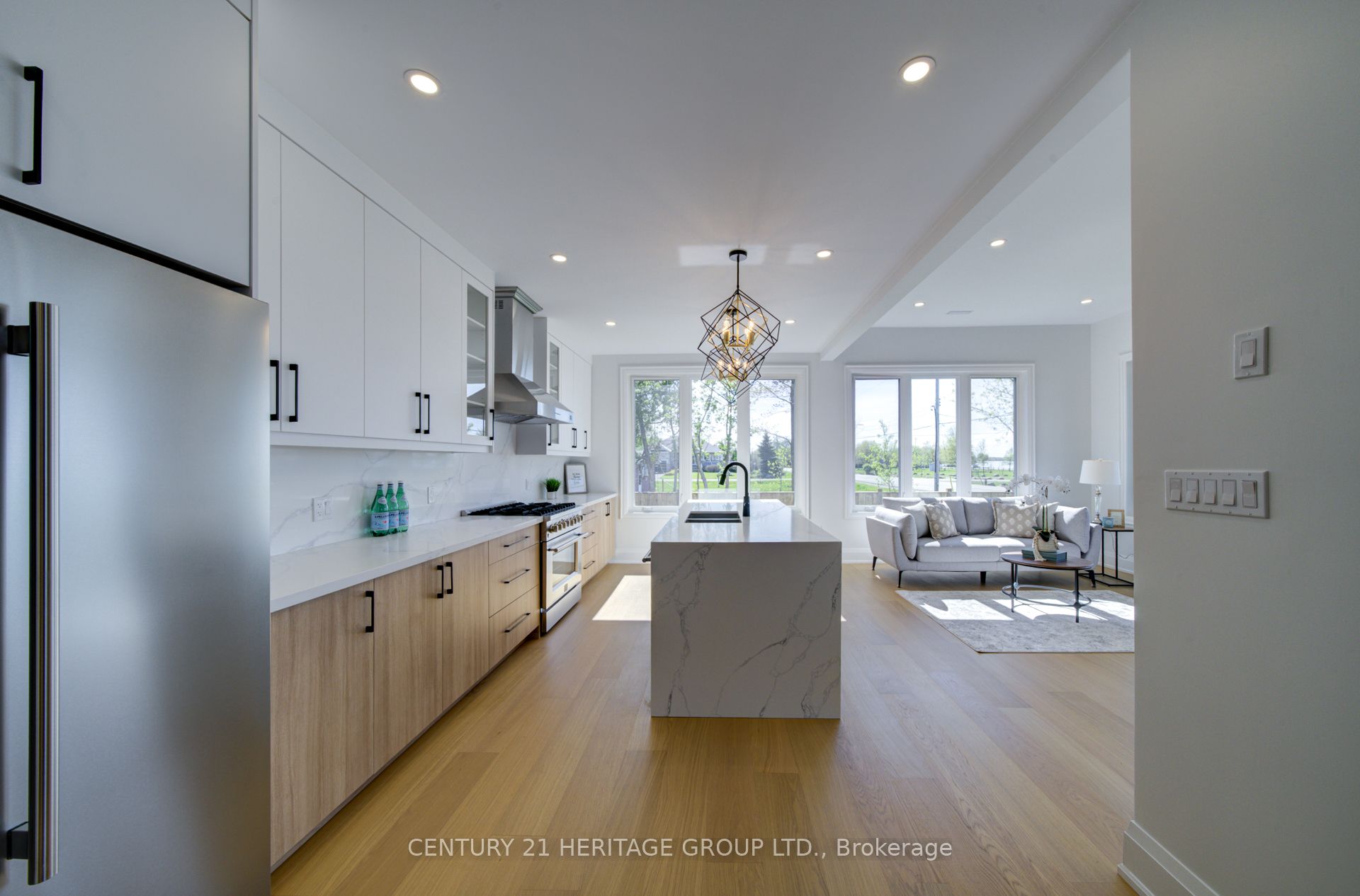 802 Willowview Road, Georgina, ON L0E 1S0 photo 4