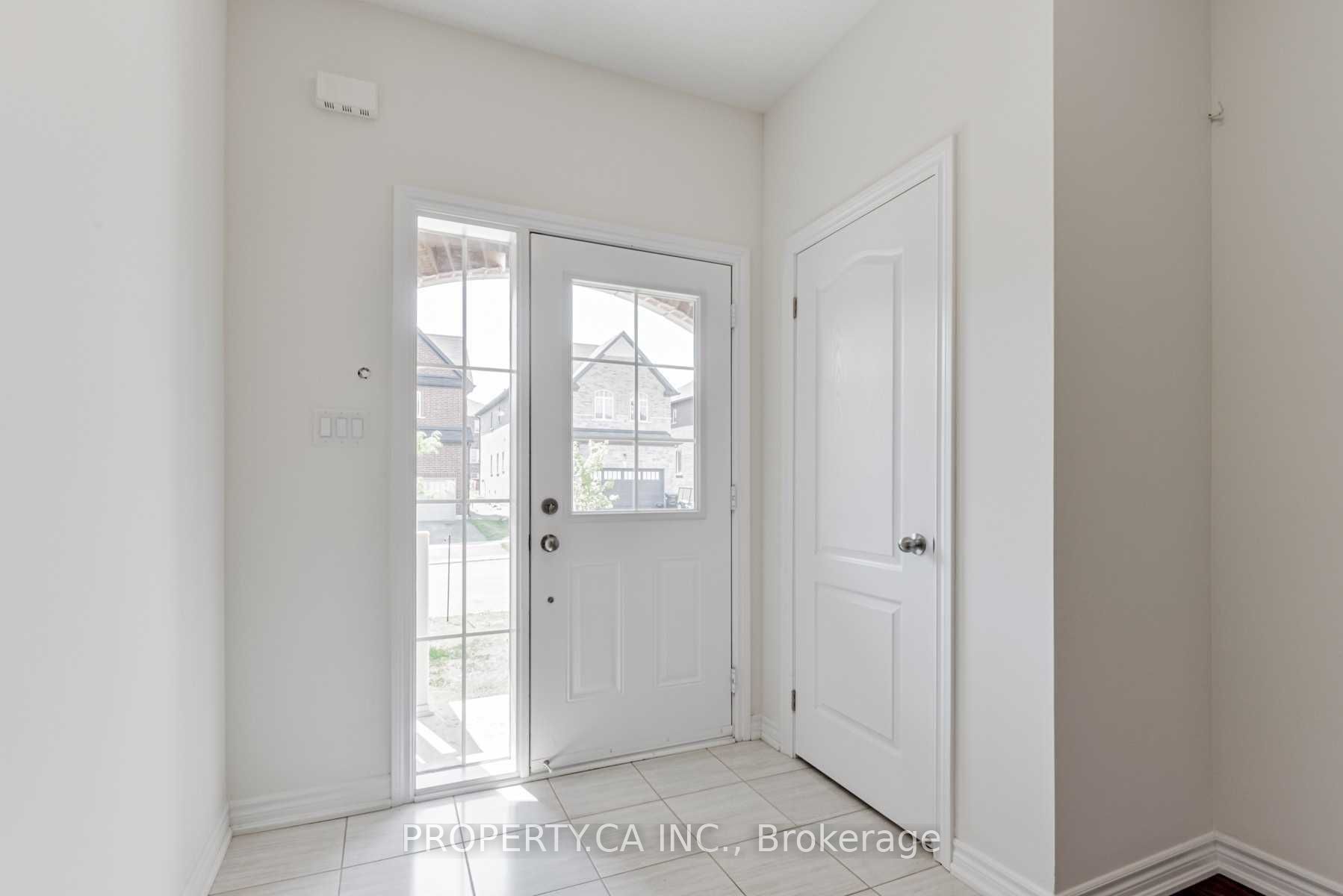 1277 Peelar Crescent, Innisfil, ON L0L 1W0 photo 3