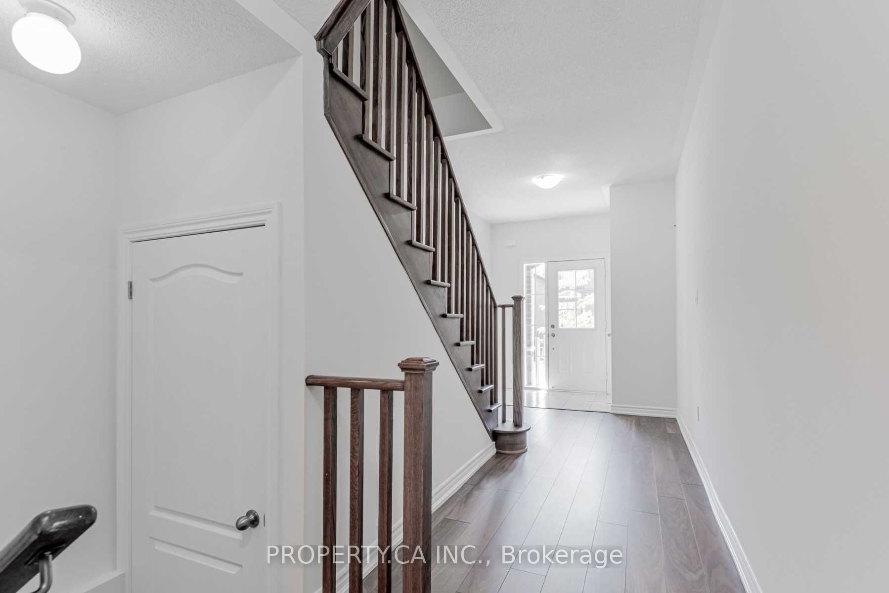 1277 Peelar Crescent, Innisfil, ON L0L 1W0 photo 5