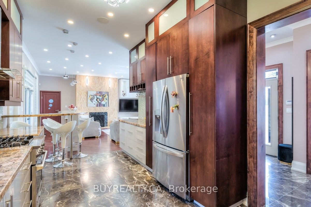 2530 King Road, King, ON L7B 1J7 photo 4