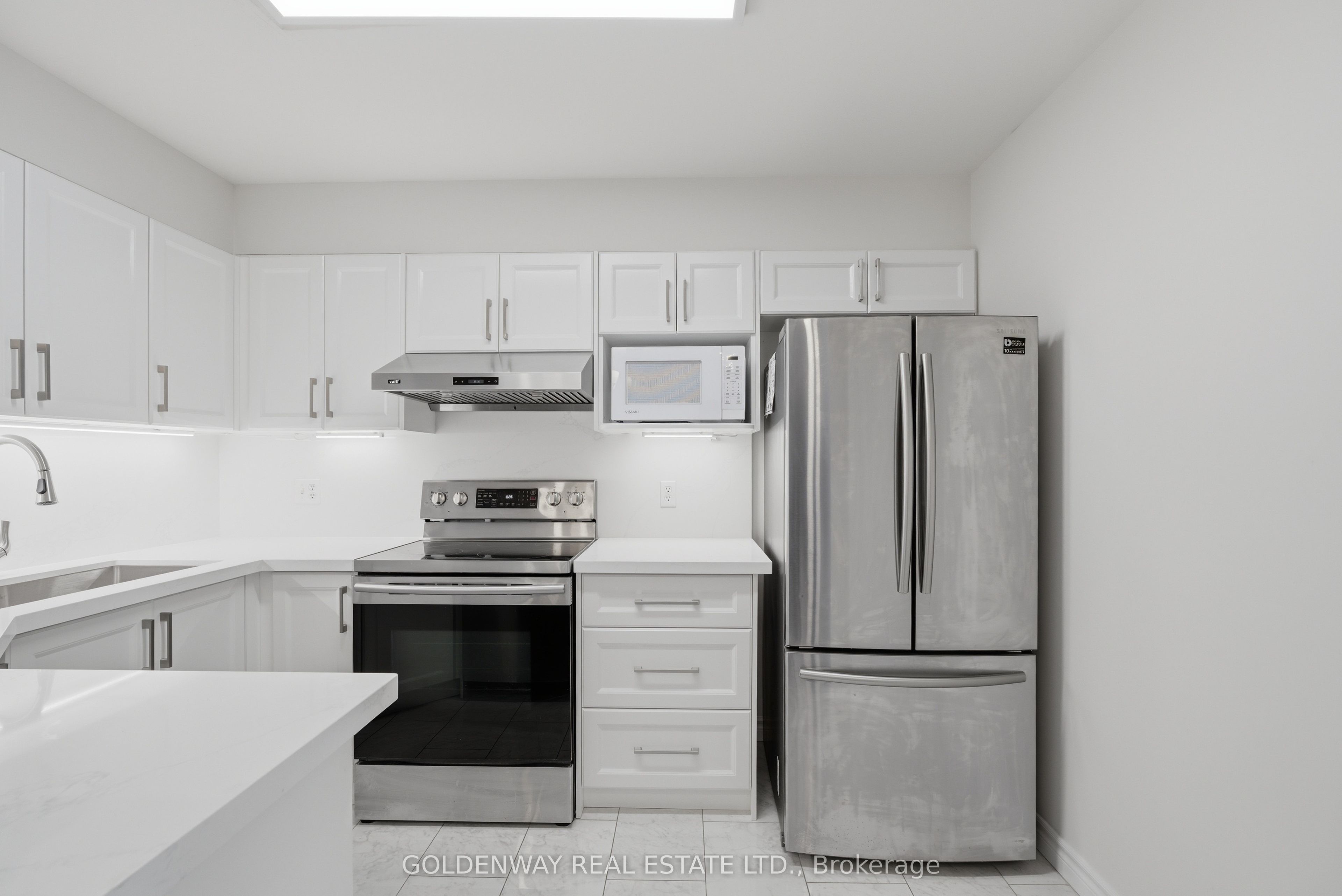 151 Townsgate Drive 63, Vaughan, ON L4J 8J7 photo 5