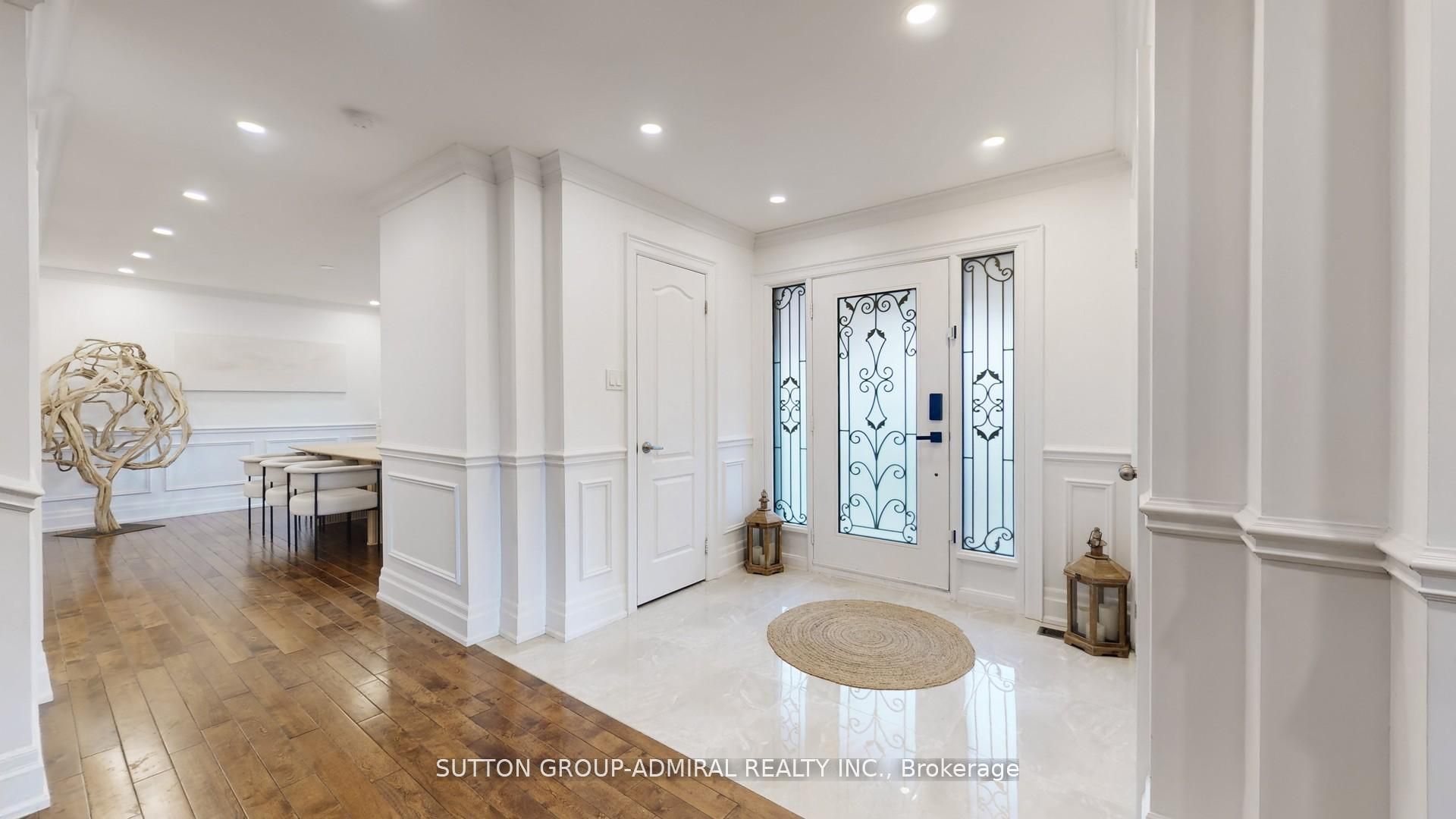 8 Colleen Street, Vaughan, ON L4J 5H1 photo 3