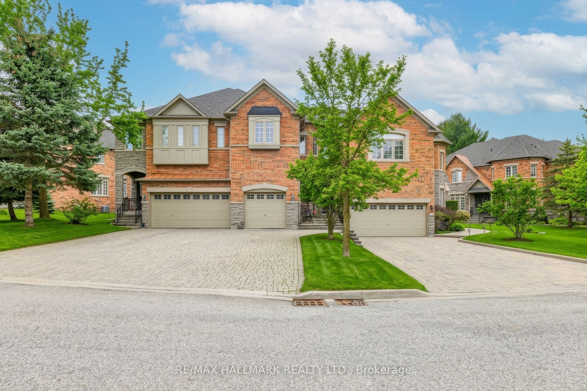 76 Westbury Court, Richmond Hill, ON L4S 2L2 photo 2