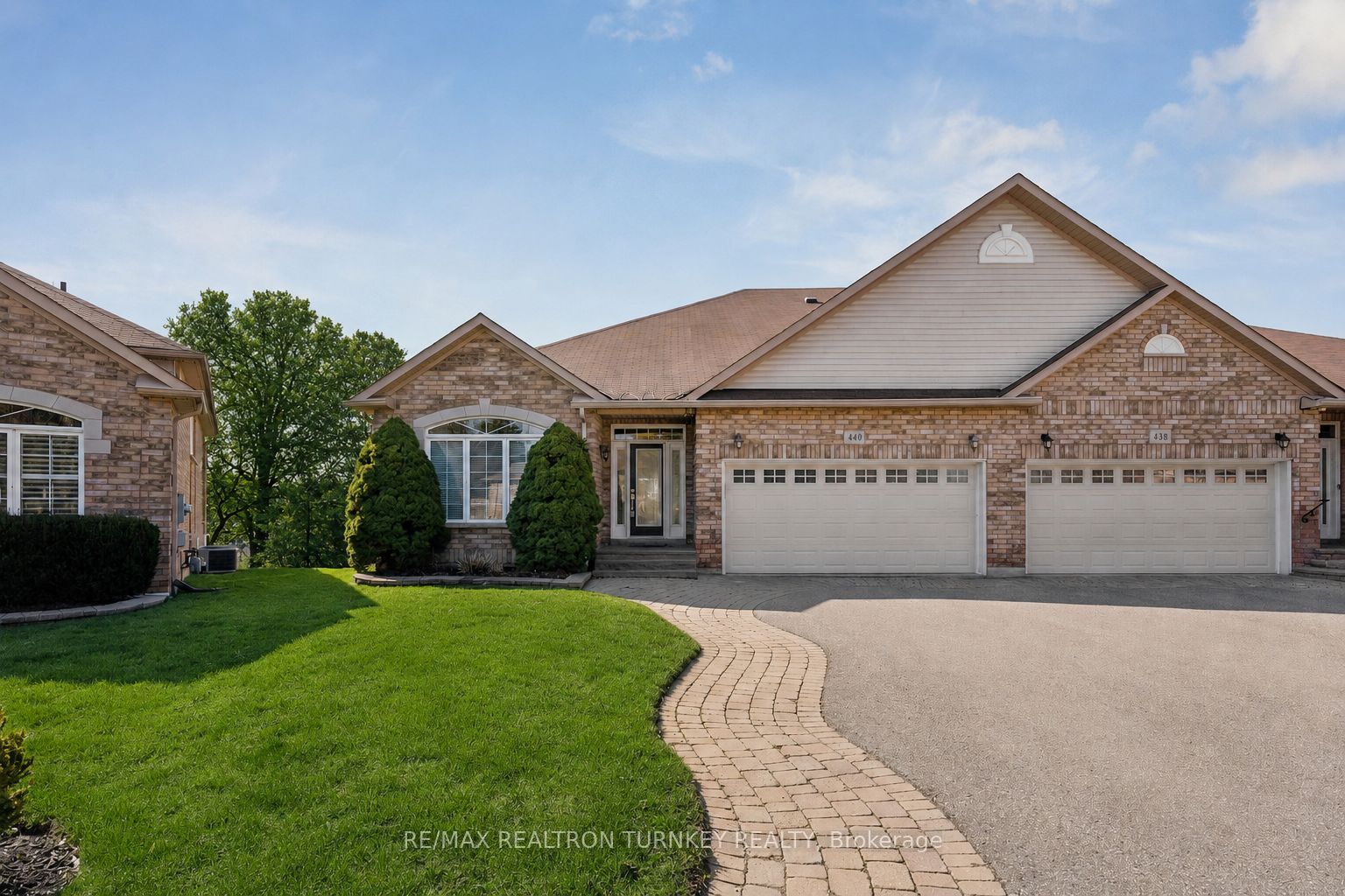 440 Morley Cook Crescent, Newmarket, ON L3X 2M3 photo 5