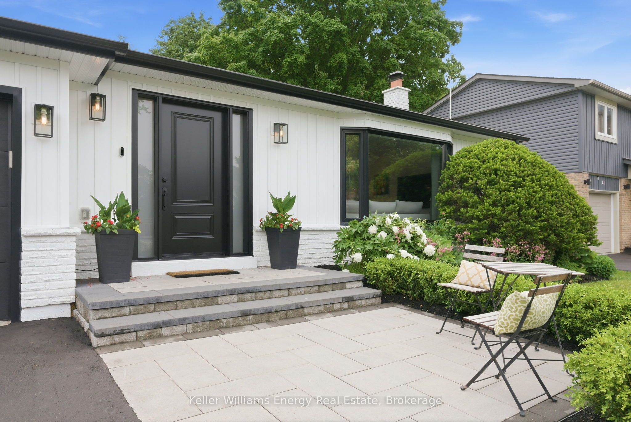 83 Walton Drive, Aurora, ON L4G 3K2 photo 4