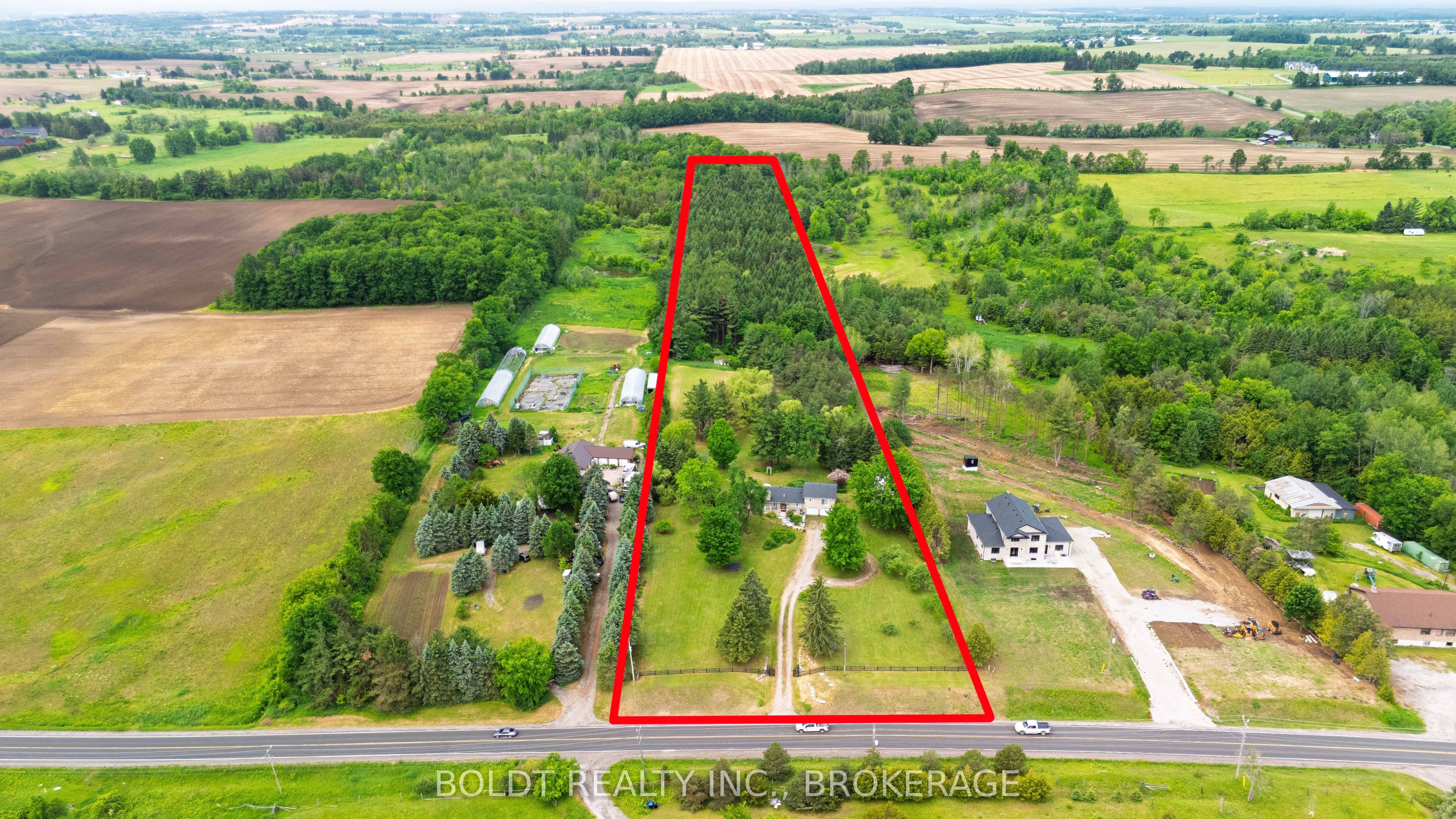 5832 5th Side Road, Innisfil, ON L0L 1L0