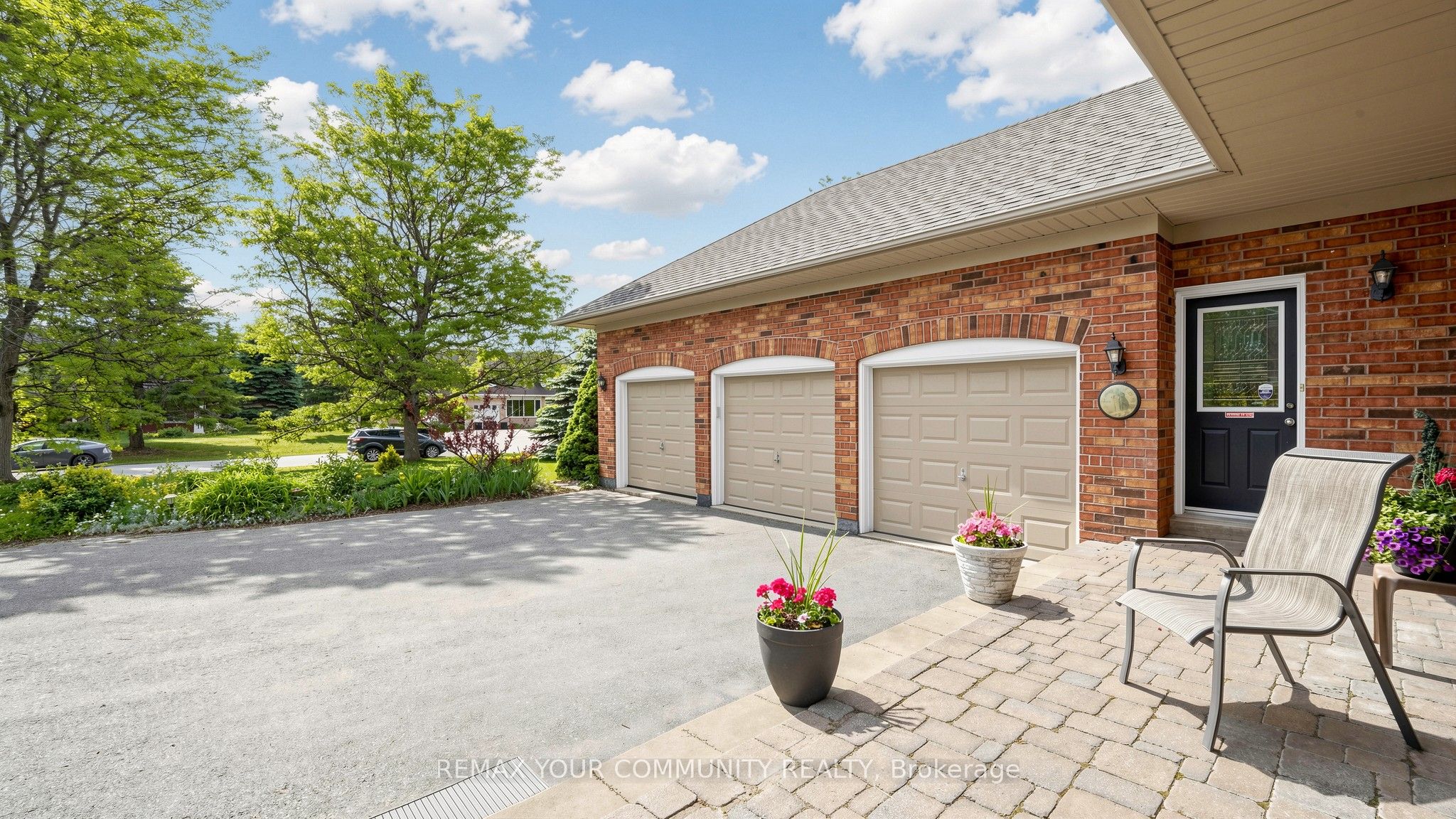 58 Mcmullen Drive, Whitchurch-Stouffville, ON L4A 7X4 photo 2