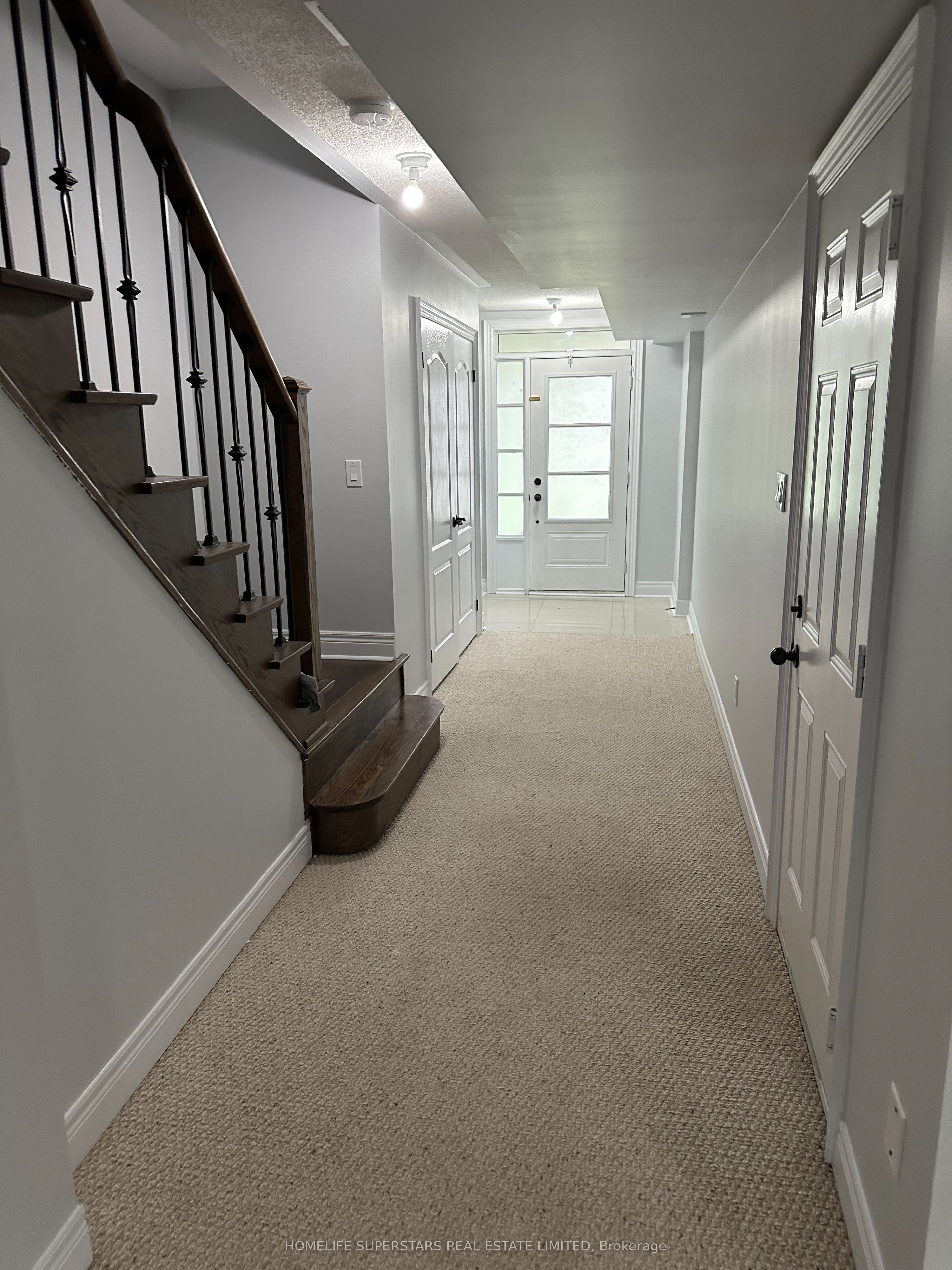 34 Lowther Avenue, Richmond Hill, ON L4E 2Z7 photo 3