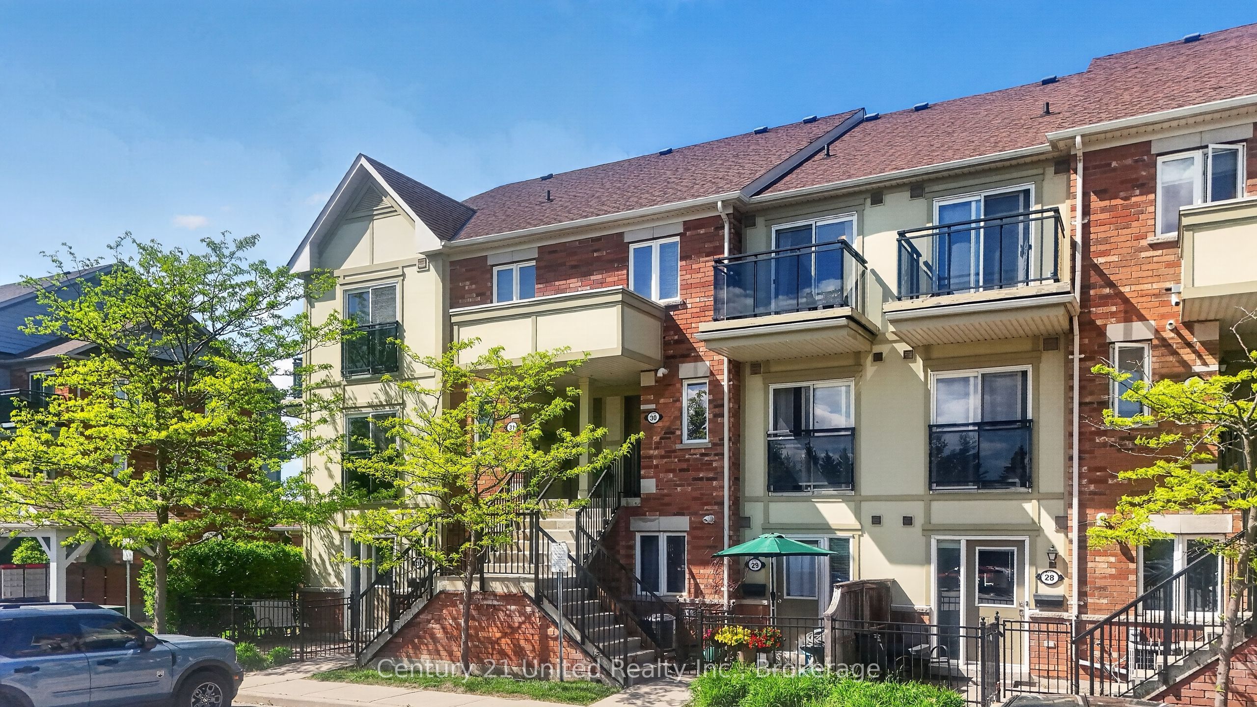 2285 Bur Oak Avenue 30, Markham, ON L6E 0B9 photo 2