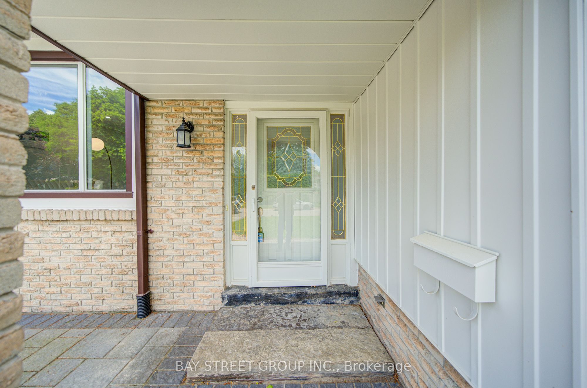 4 Sir Brandiles Place, Markham, ON L3P 2Z5 photo 2