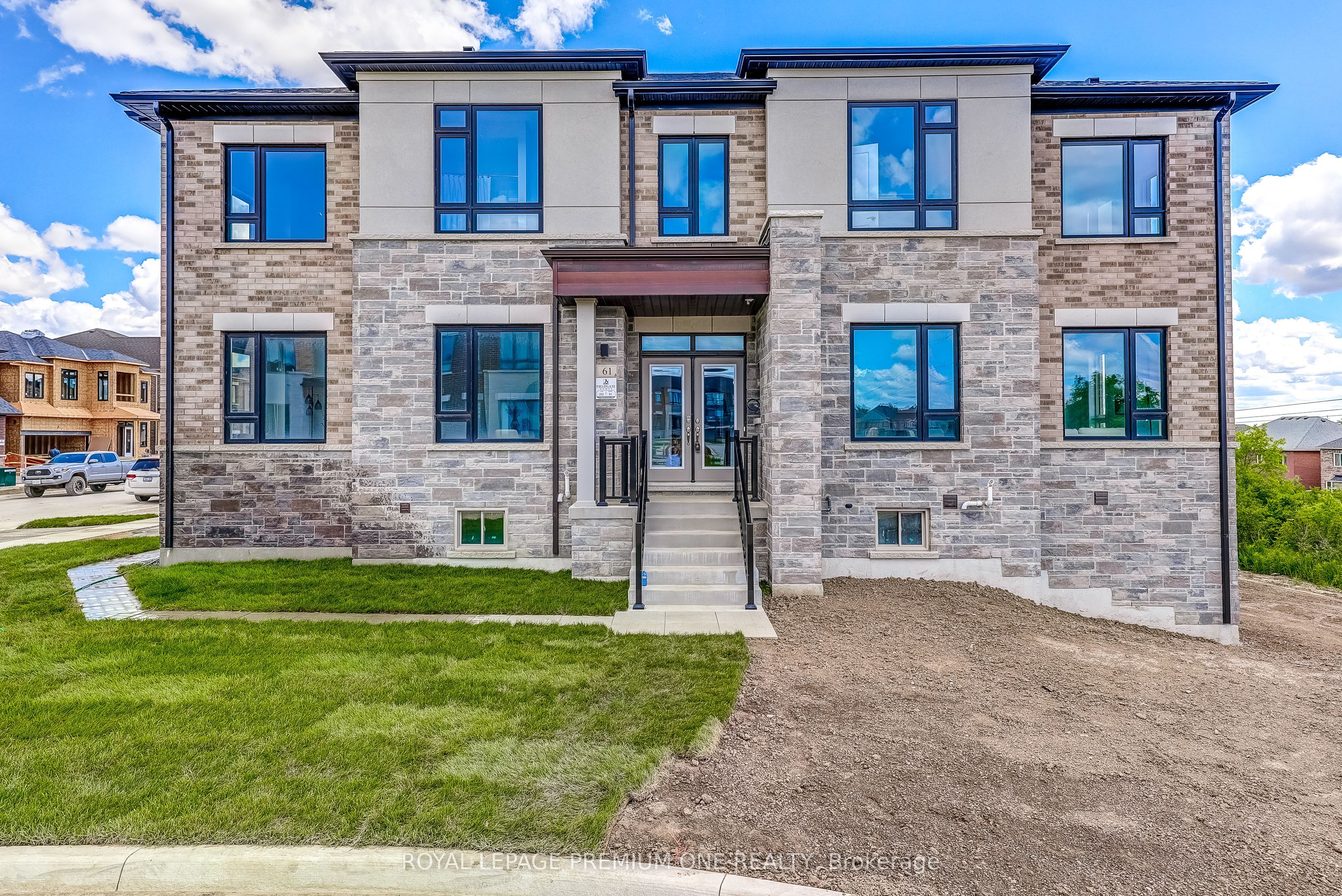 61 Raymond Schell Avenue, Markham, ON L6C 3T5 photo 3