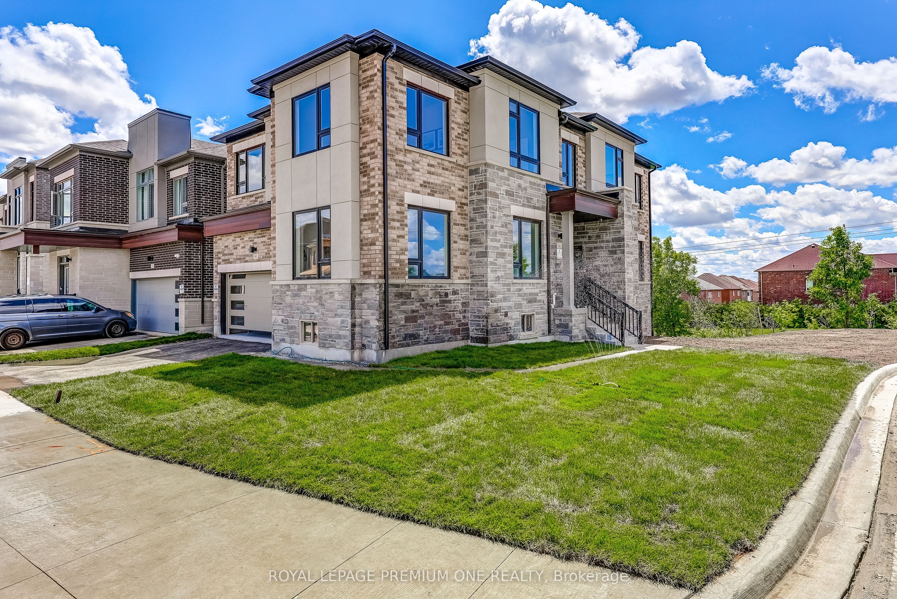 61 Raymond Schell Avenue, Markham, ON L6C 3T5 photo 4