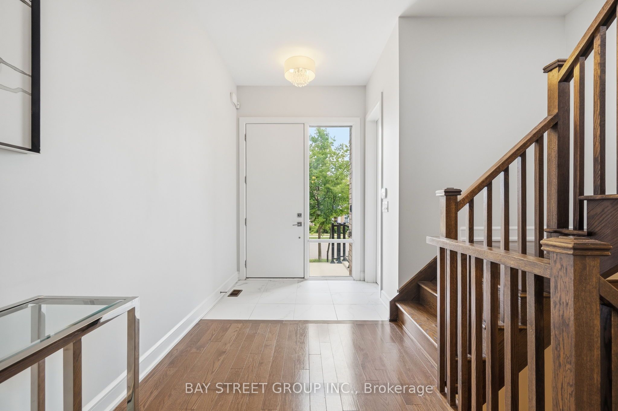 16 Farrell Road, Vaughan, ON L6A 4W7 photo 3