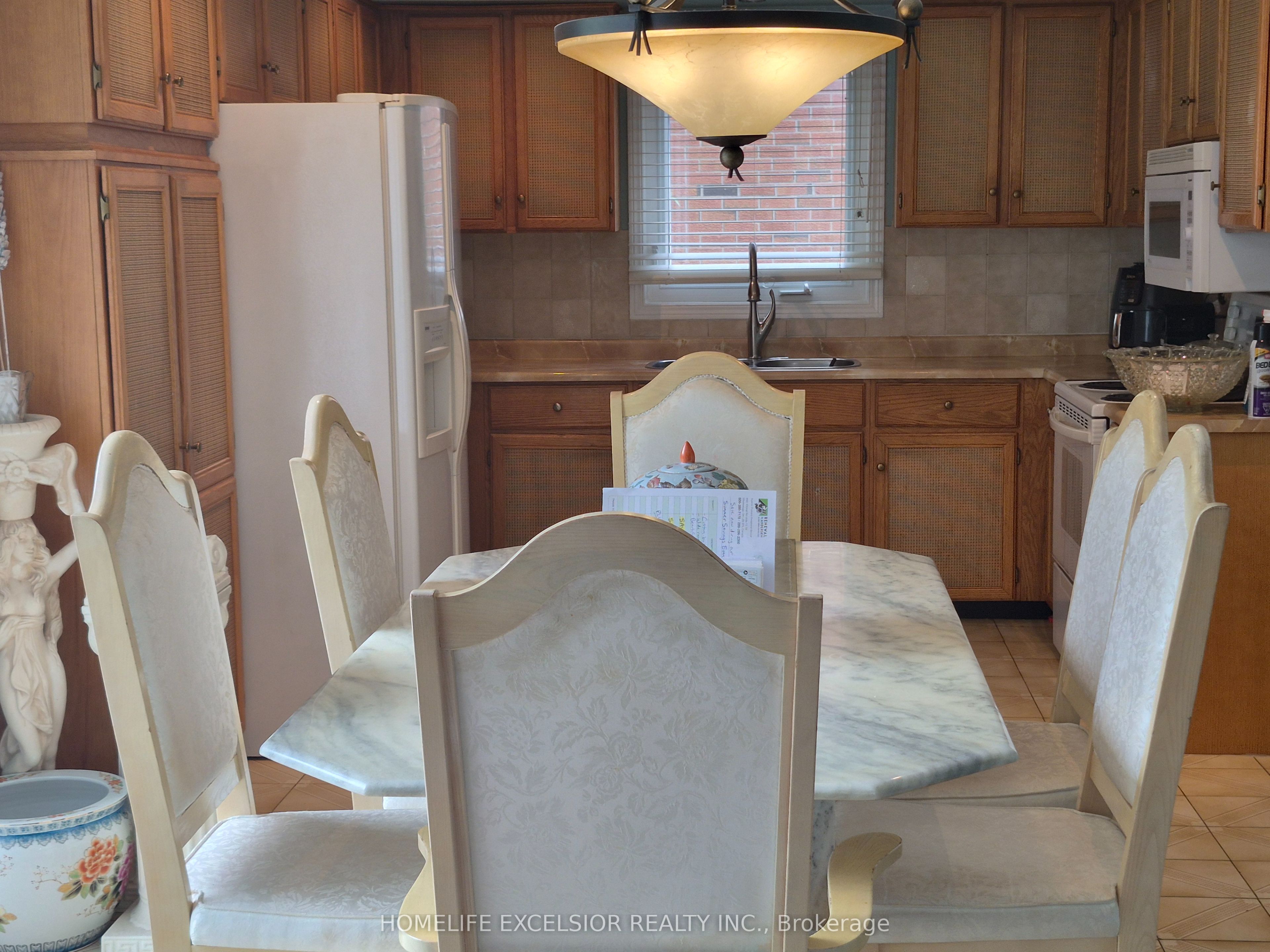 190 Raymerville Drive N, Markham, ON L3P 6S8 photo 2