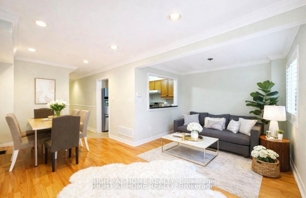 95 Giancola Crescent, Vaughan, ON L6A 2T5 photo 5