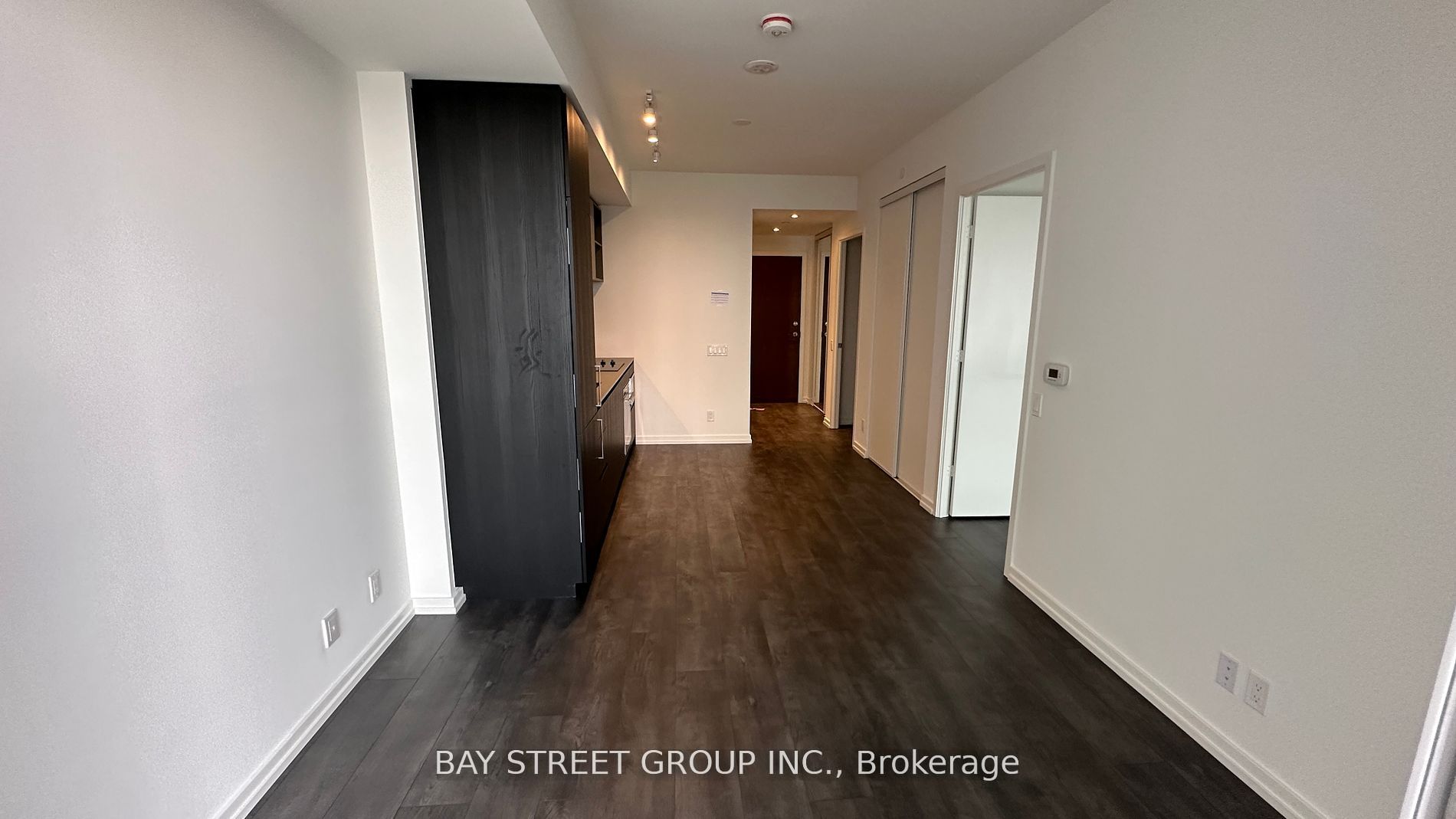 1000 Portage Parkway 3109, Vaughan, ON L4K 0L1 photo 3
