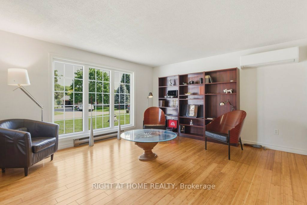 5 Cedar Court, New Tecumseth, ON L0G 1W0 photo 2