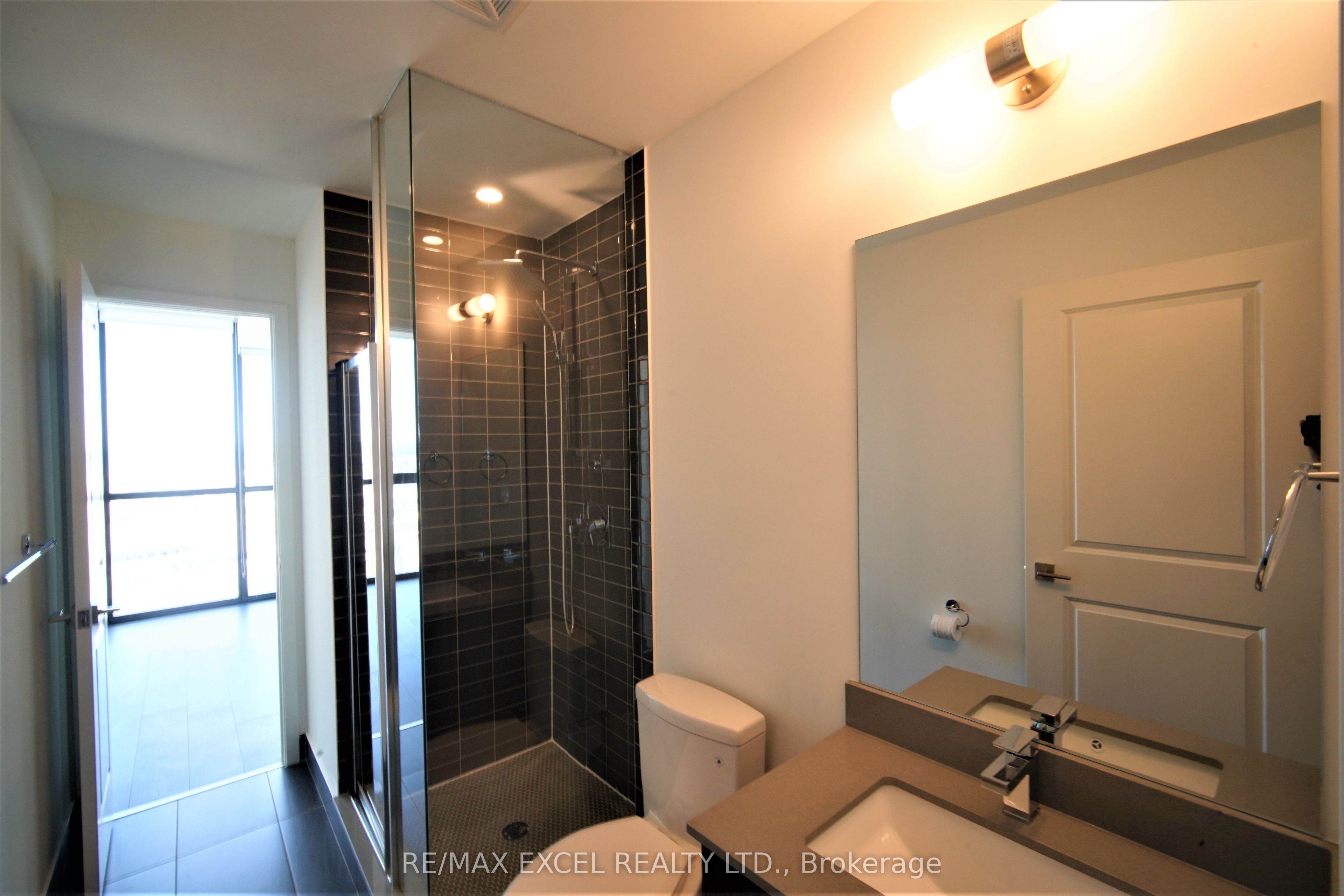 2908 Highway 7 Road 2607, Vaughan, ON L4K 1V5 photo 4