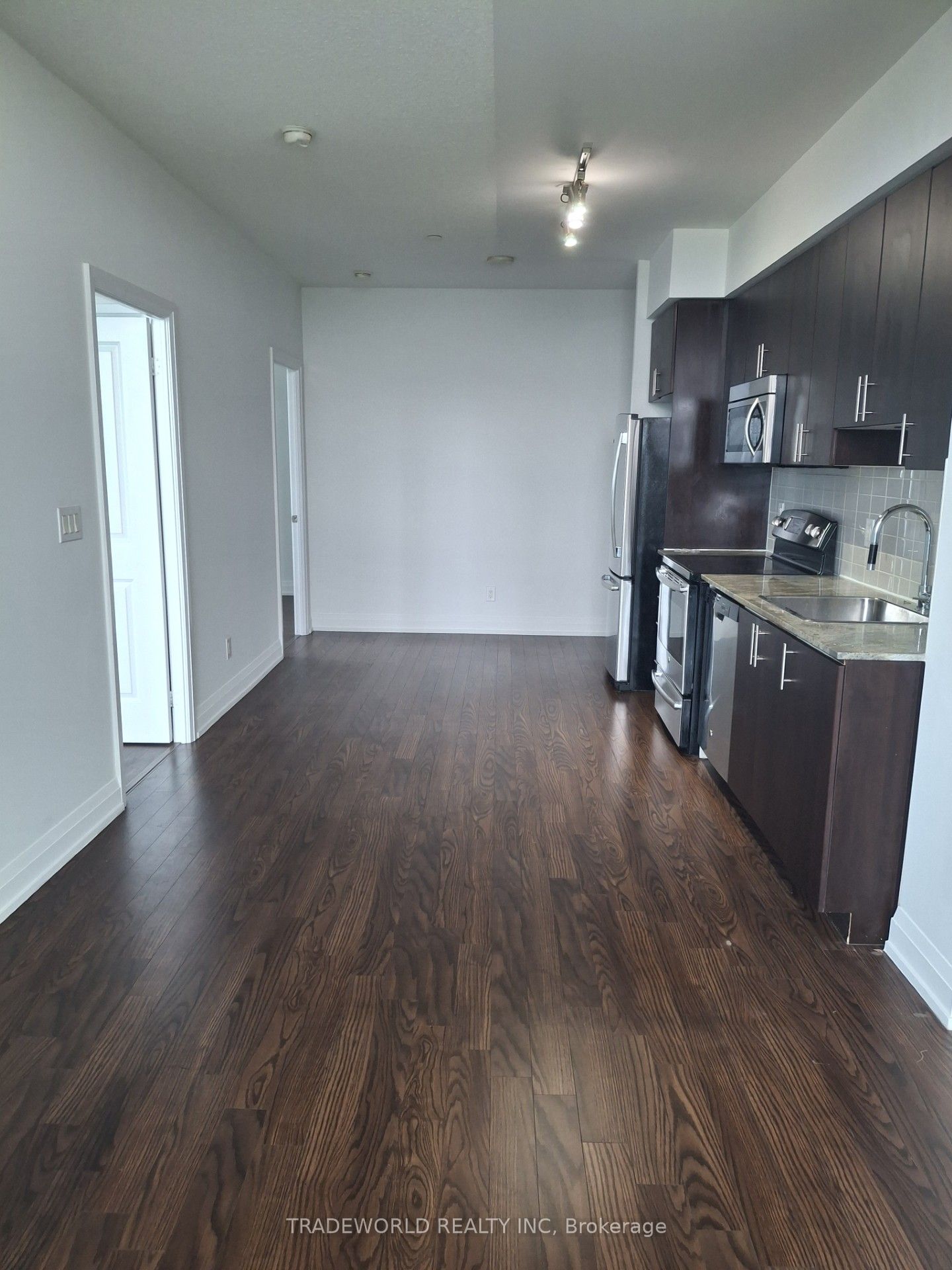 7171 Yonge Street #901, Markham, ON L3T 0C5 photo 5