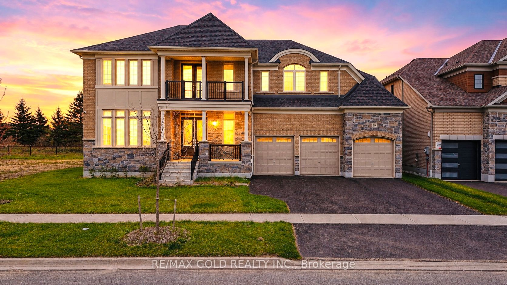 19 Marigold Boulevard, Adjala-Tosorontio, ON L0G 1W0