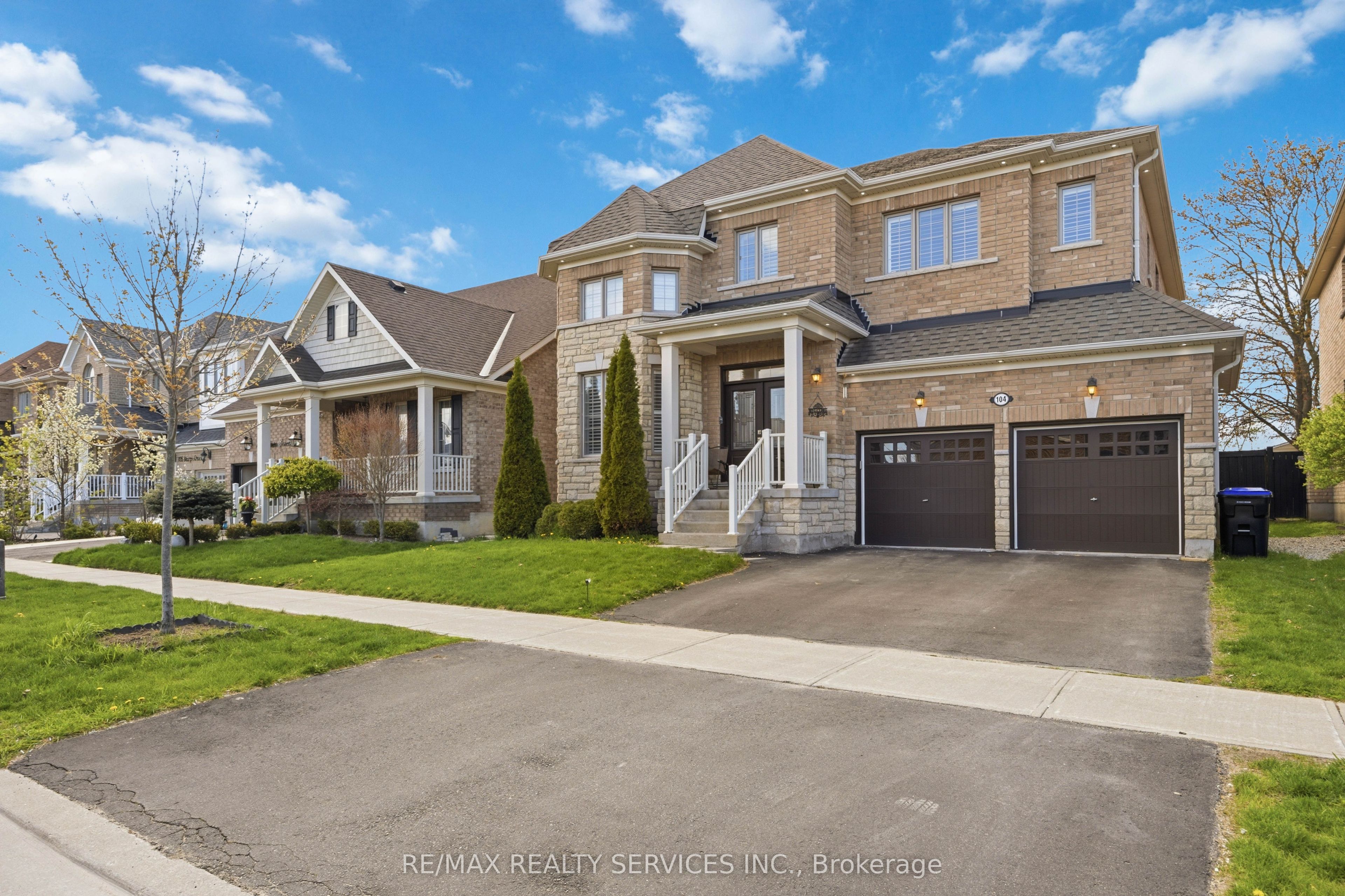104 Sharpe Crescent, New Tecumseth, ON L0G 1W0 photo 3