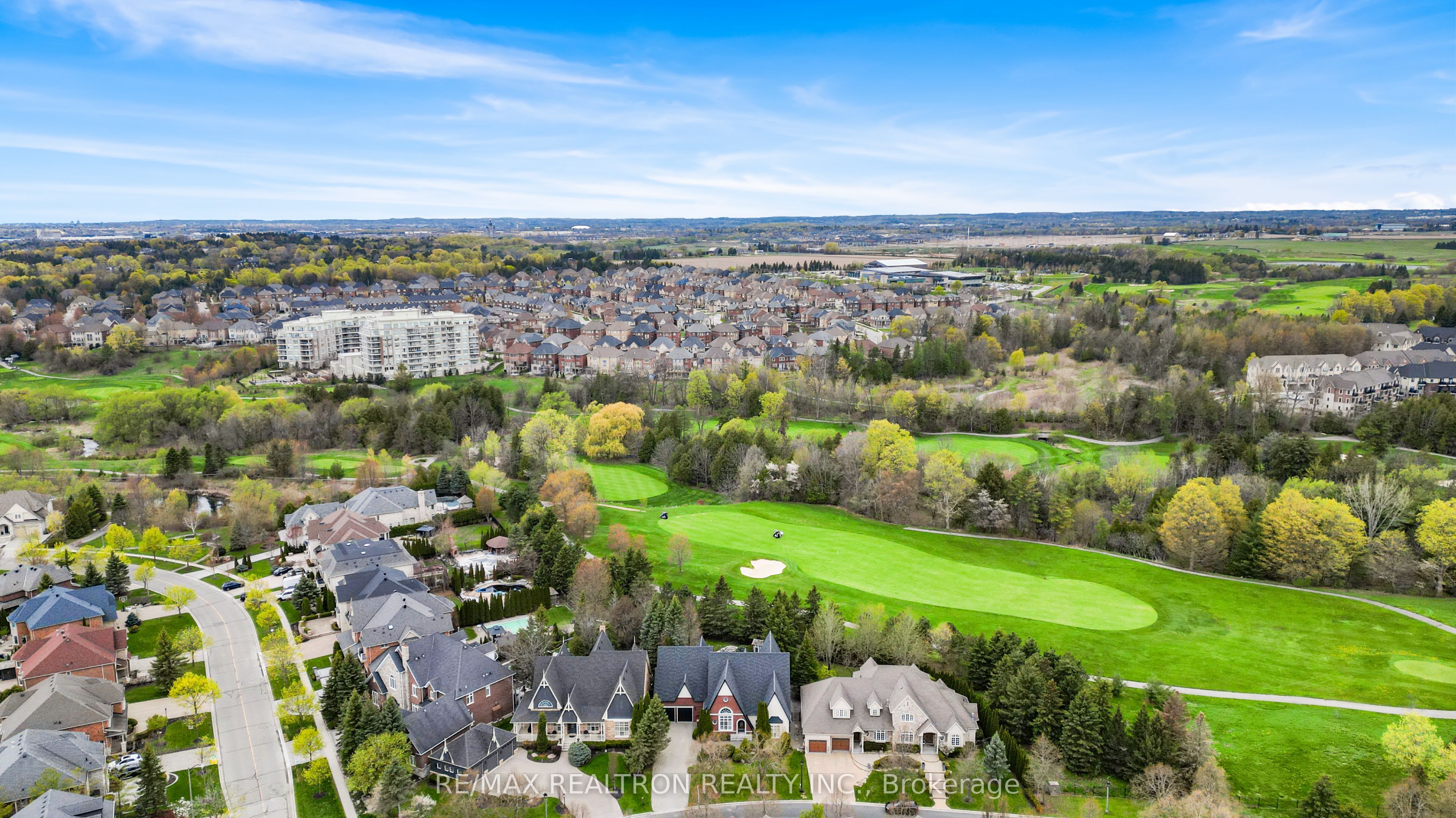 4 The Fairways, Markham, ON L6C 1Z4 photo 5