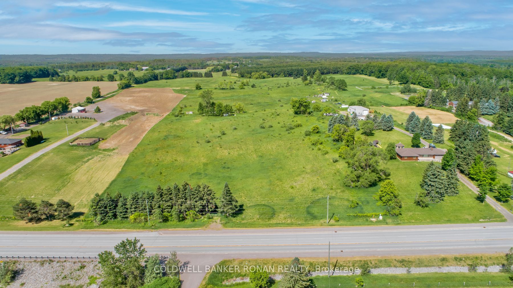 1420 County Road 50, Adjala-Tosorontio, ON L9G 0E2 photo 3