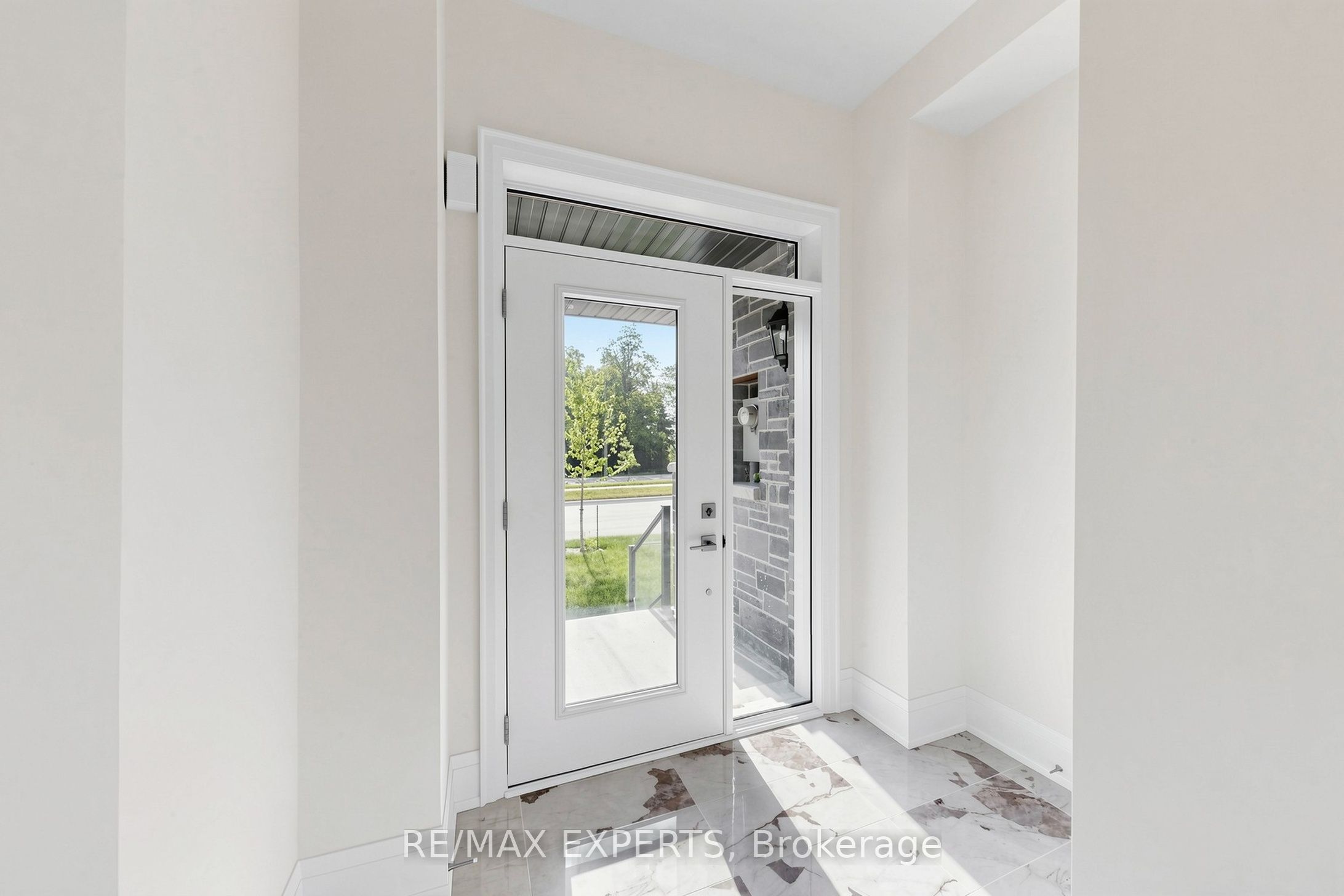 51 Schmeltzer Crescent, Richmond Hill, ON L4E 1K9 photo 4