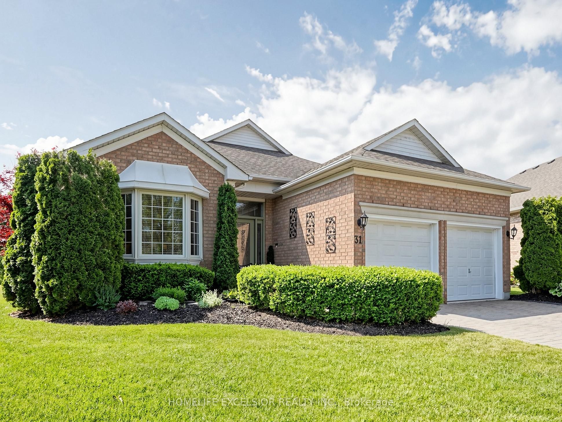 31 Sneads Green 77, Whitchurch-Stouffville, ON L4A 1M3