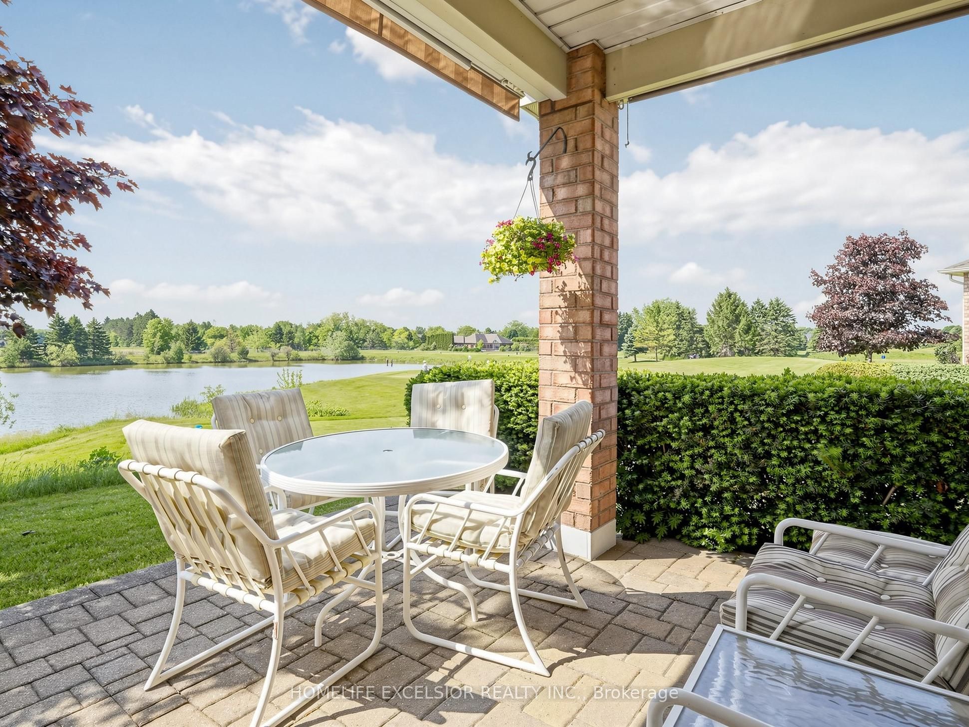 31 Sneads Green 77, Whitchurch-Stouffville, ON L4A 1M3 photo 4