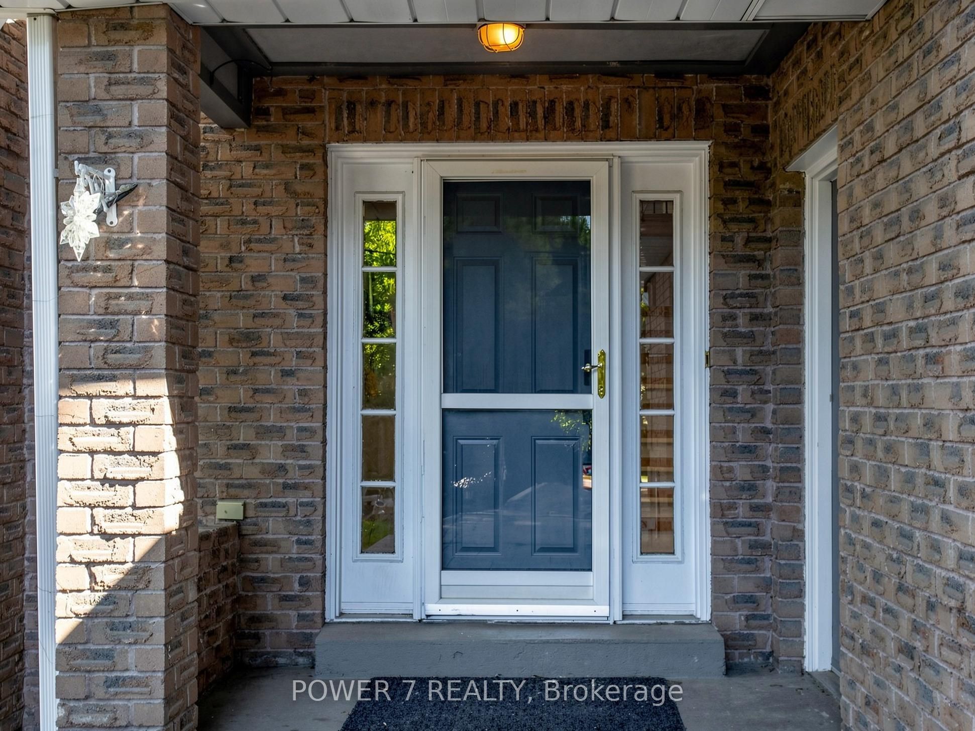 74 Sylvan Crescent, Richmond Hill, ON L4E 3A5 photo 3